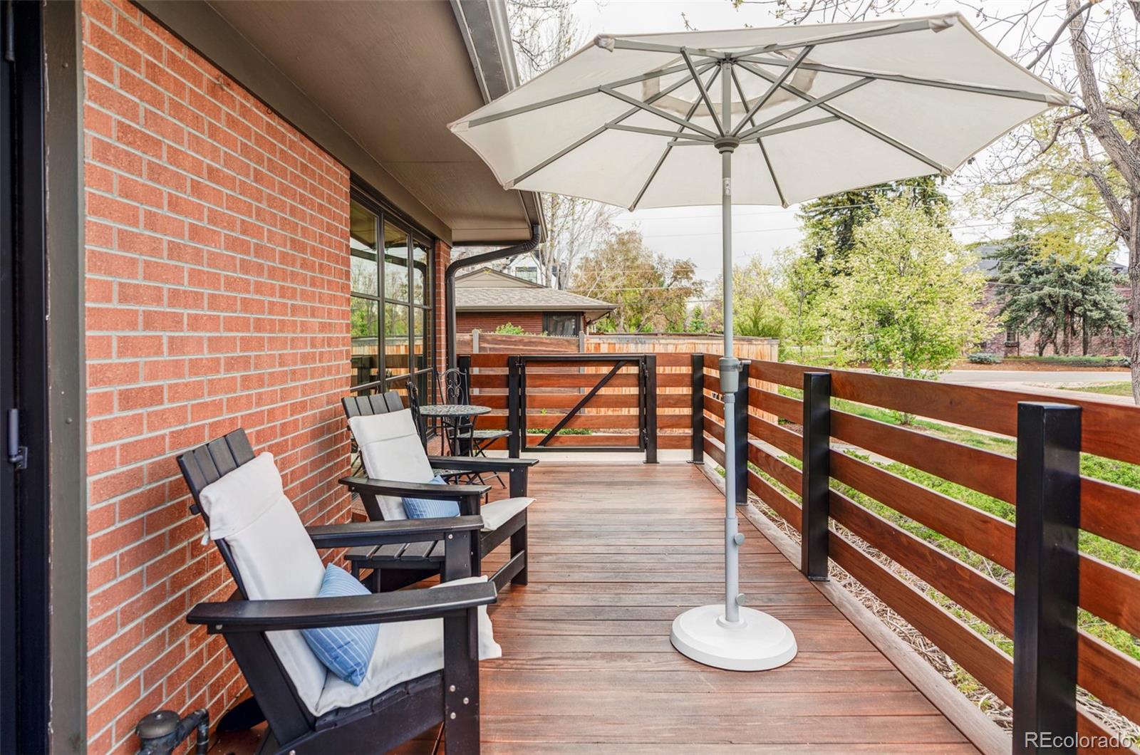 MLS Image #11 for 121 s ivy street,denver, Colorado