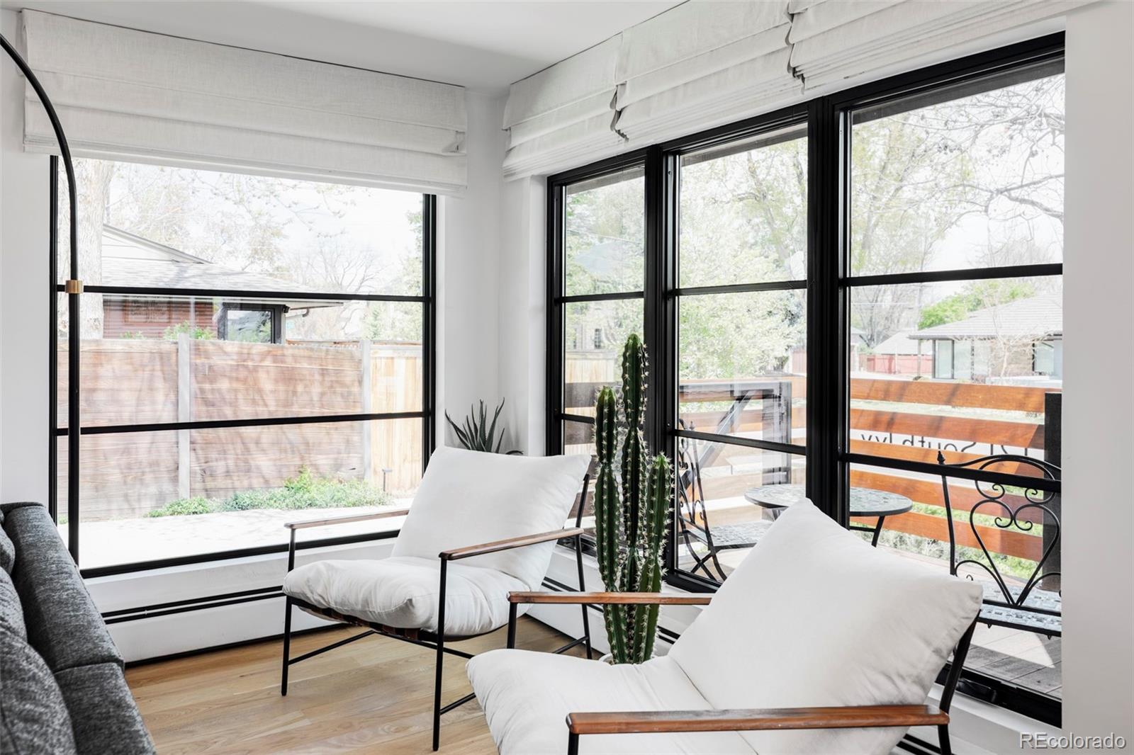 MLS Image #13 for 121 s ivy street,denver, Colorado