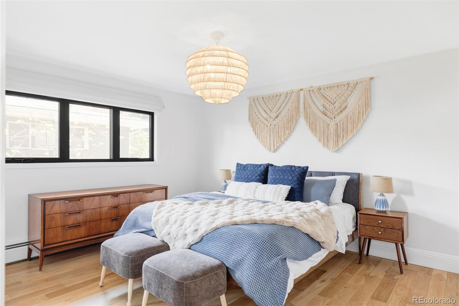 MLS Image #17 for 121 s ivy street,denver, Colorado