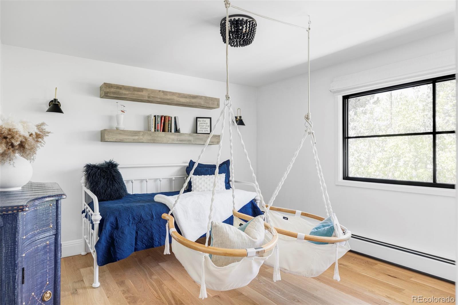 MLS Image #22 for 121 s ivy street,denver, Colorado