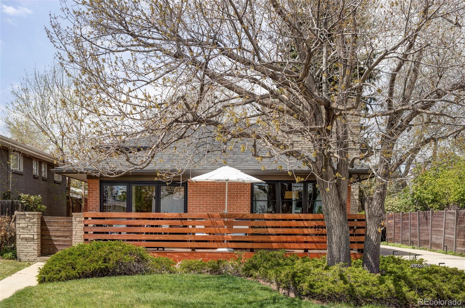 MLS Image #32 for 121 s ivy street,denver, Colorado