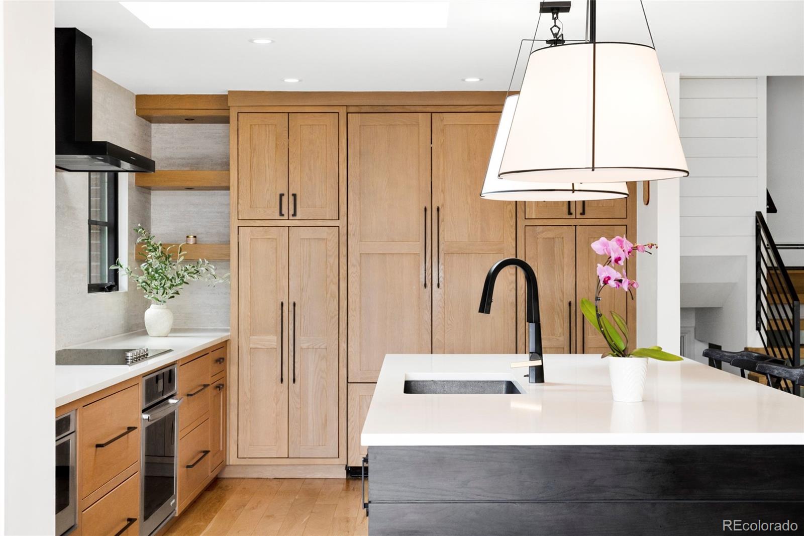 MLS Image #6 for 121 s ivy street,denver, Colorado