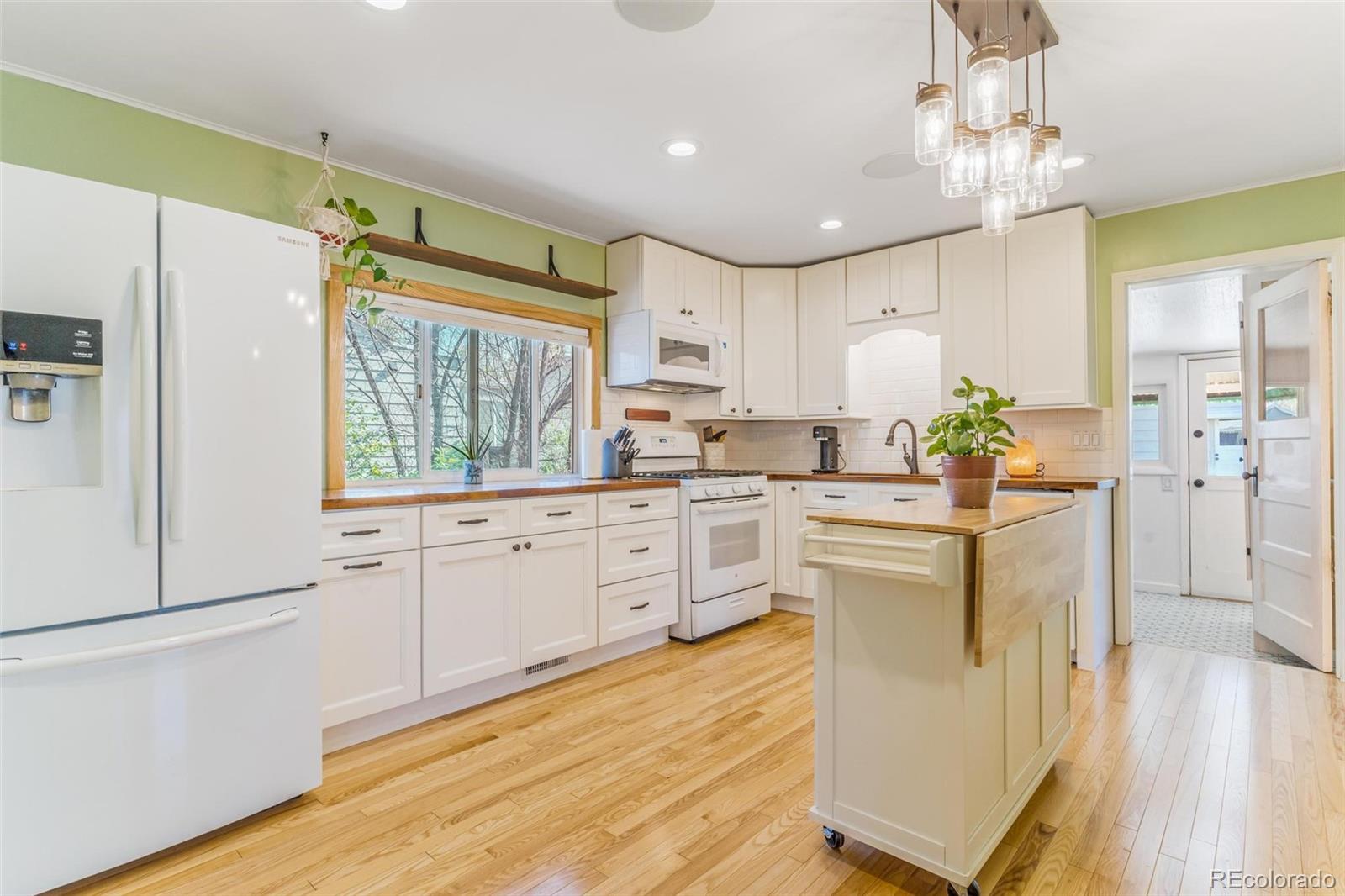 MLS Image #5 for 4476 s lincoln street,englewood, Colorado