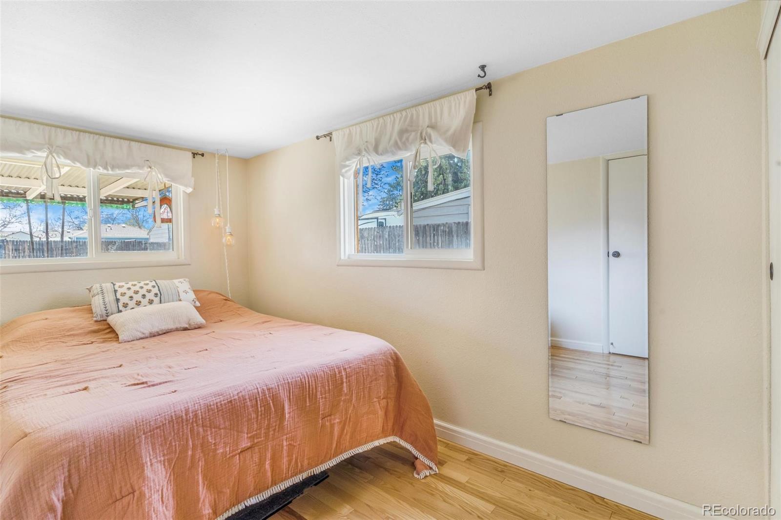 MLS Image #9 for 4476 s lincoln street,englewood, Colorado