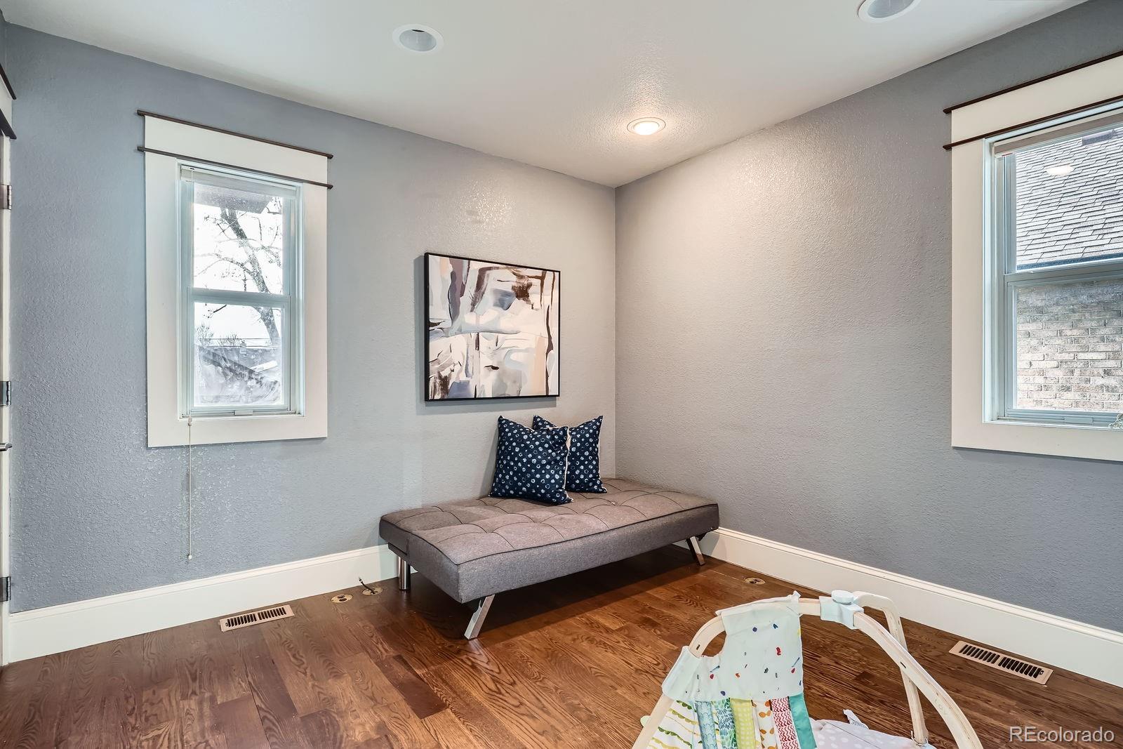 MLS Image #10 for 2039 s corona street,denver, Colorado