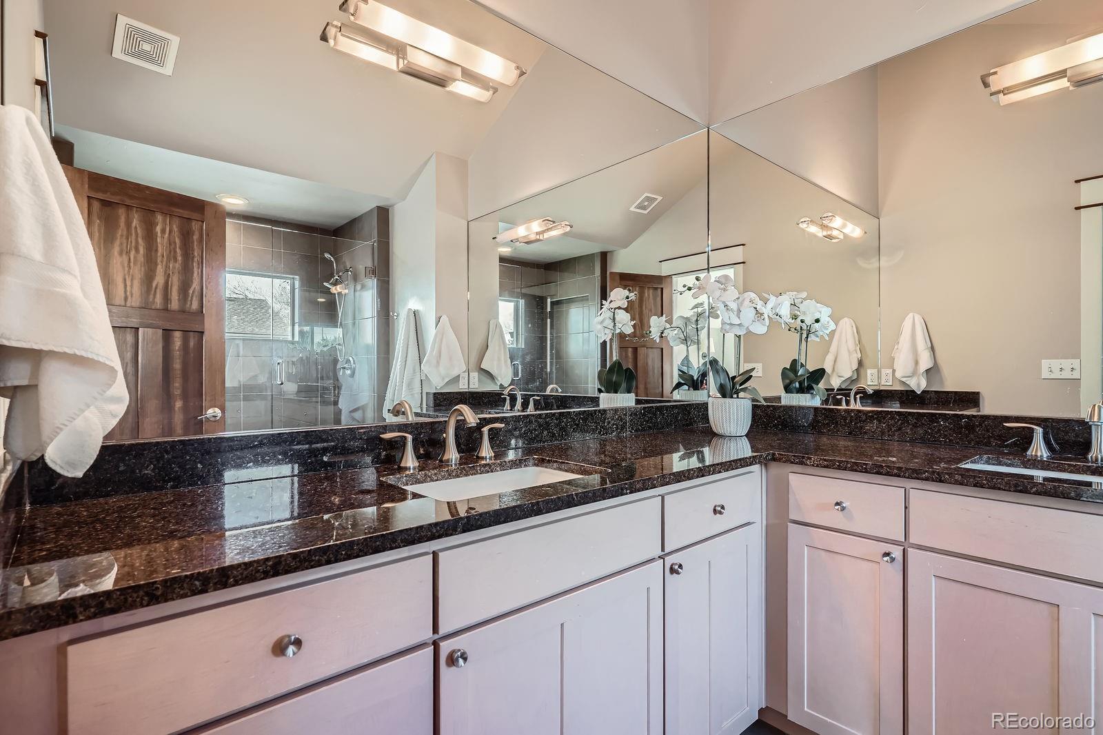 MLS Image #15 for 2039 s corona street,denver, Colorado