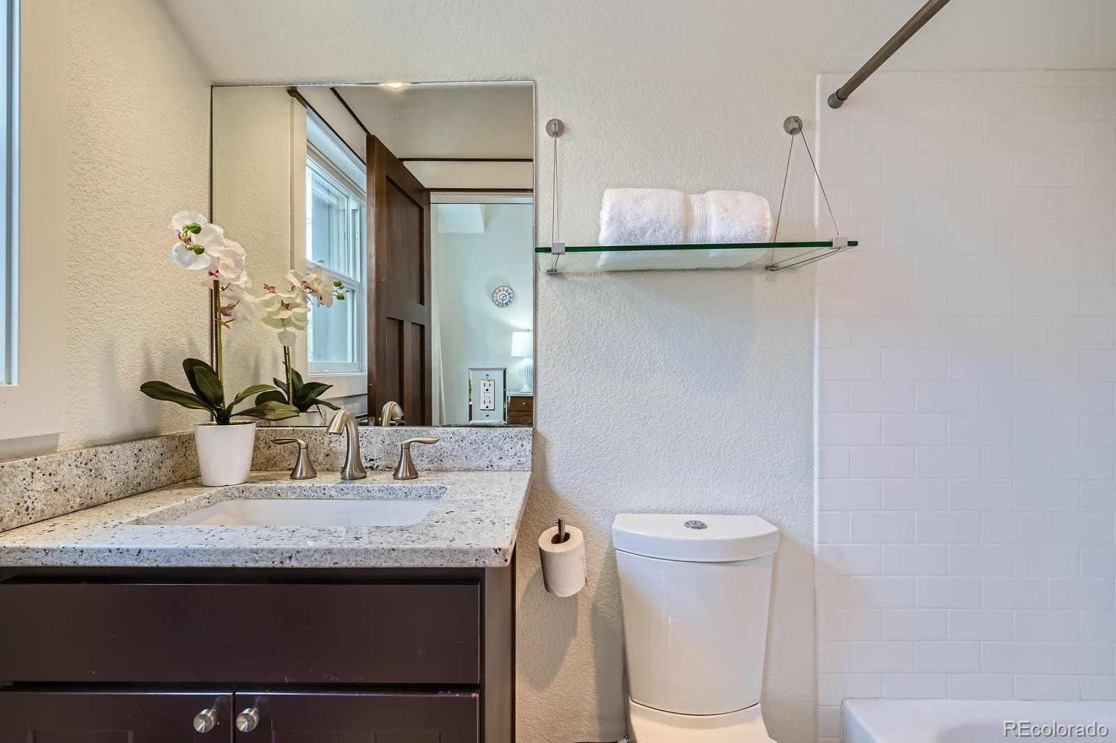 MLS Image #18 for 2039 s corona street,denver, Colorado