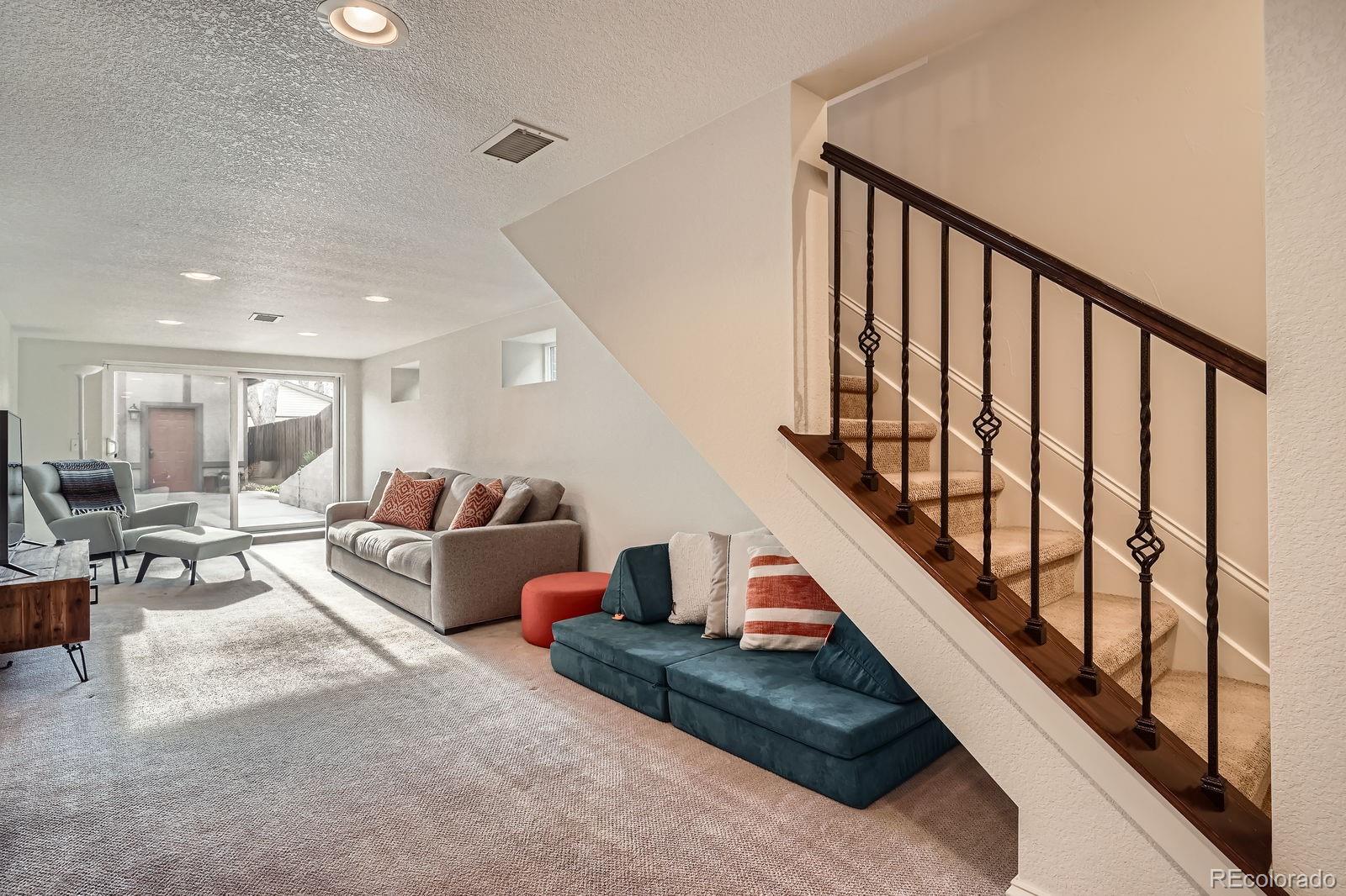 MLS Image #19 for 2039 s corona street,denver, Colorado