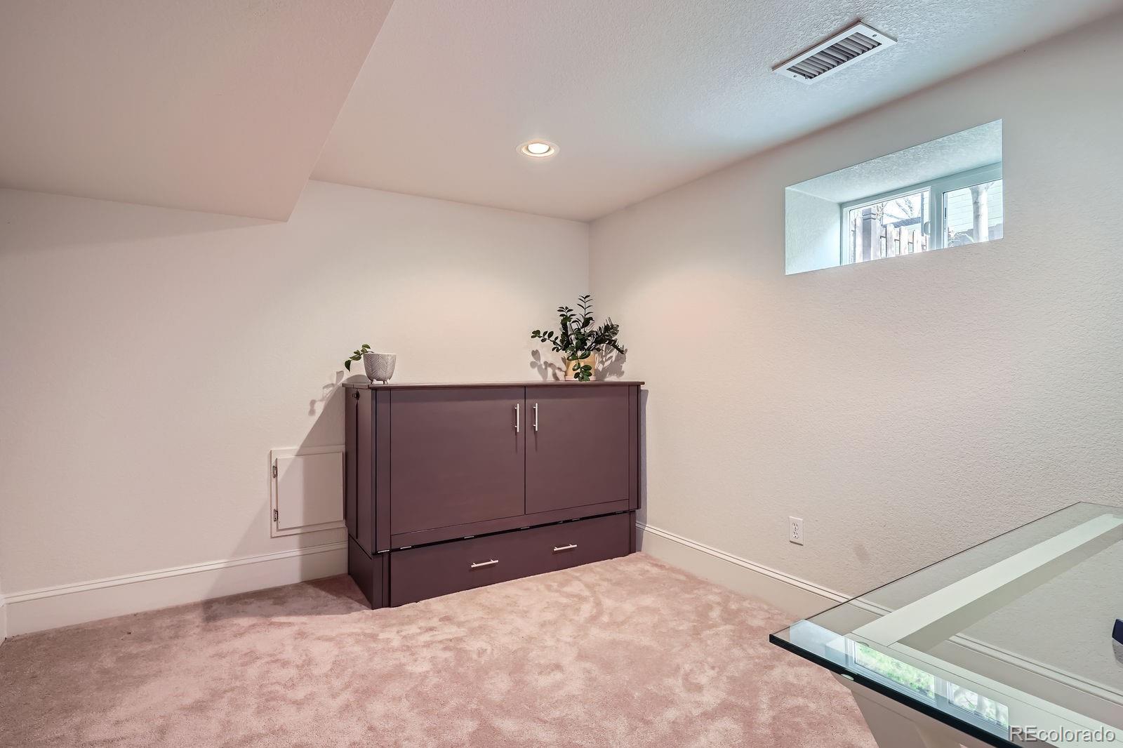 MLS Image #20 for 2039 s corona street,denver, Colorado