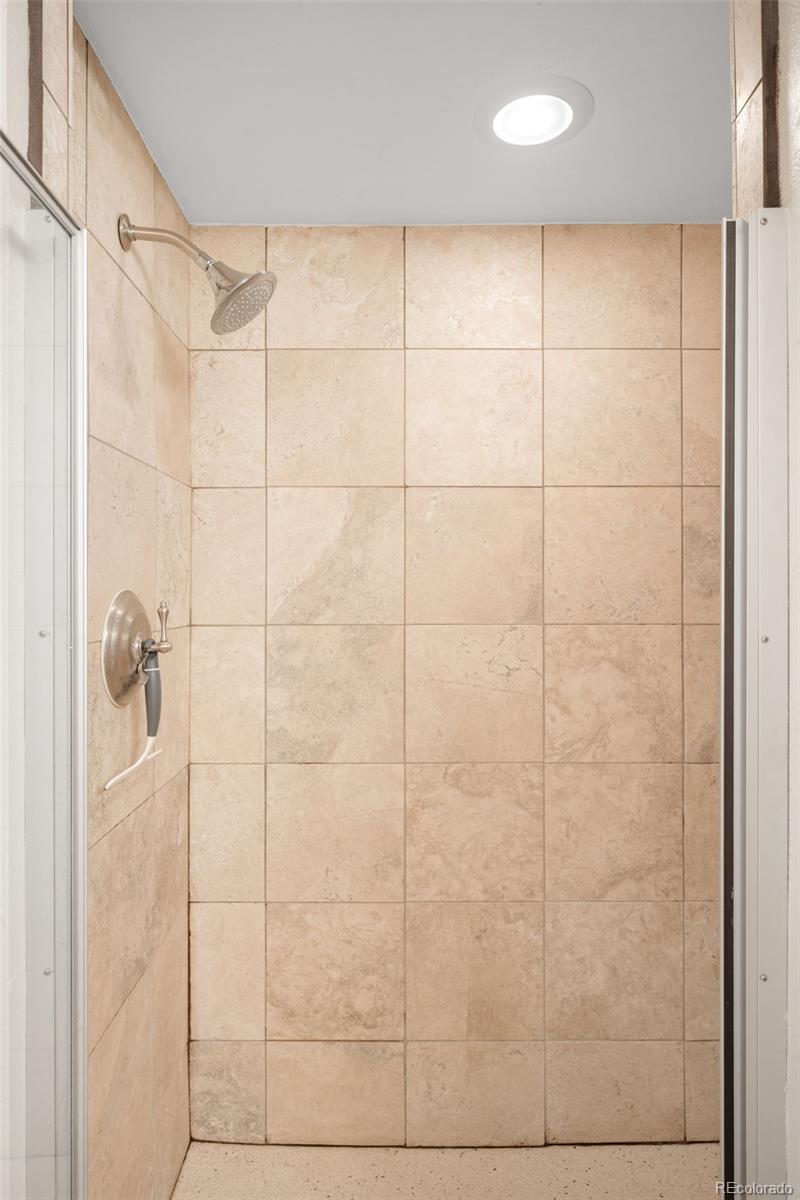 MLS Image #23 for 628  cherry street,denver, Colorado