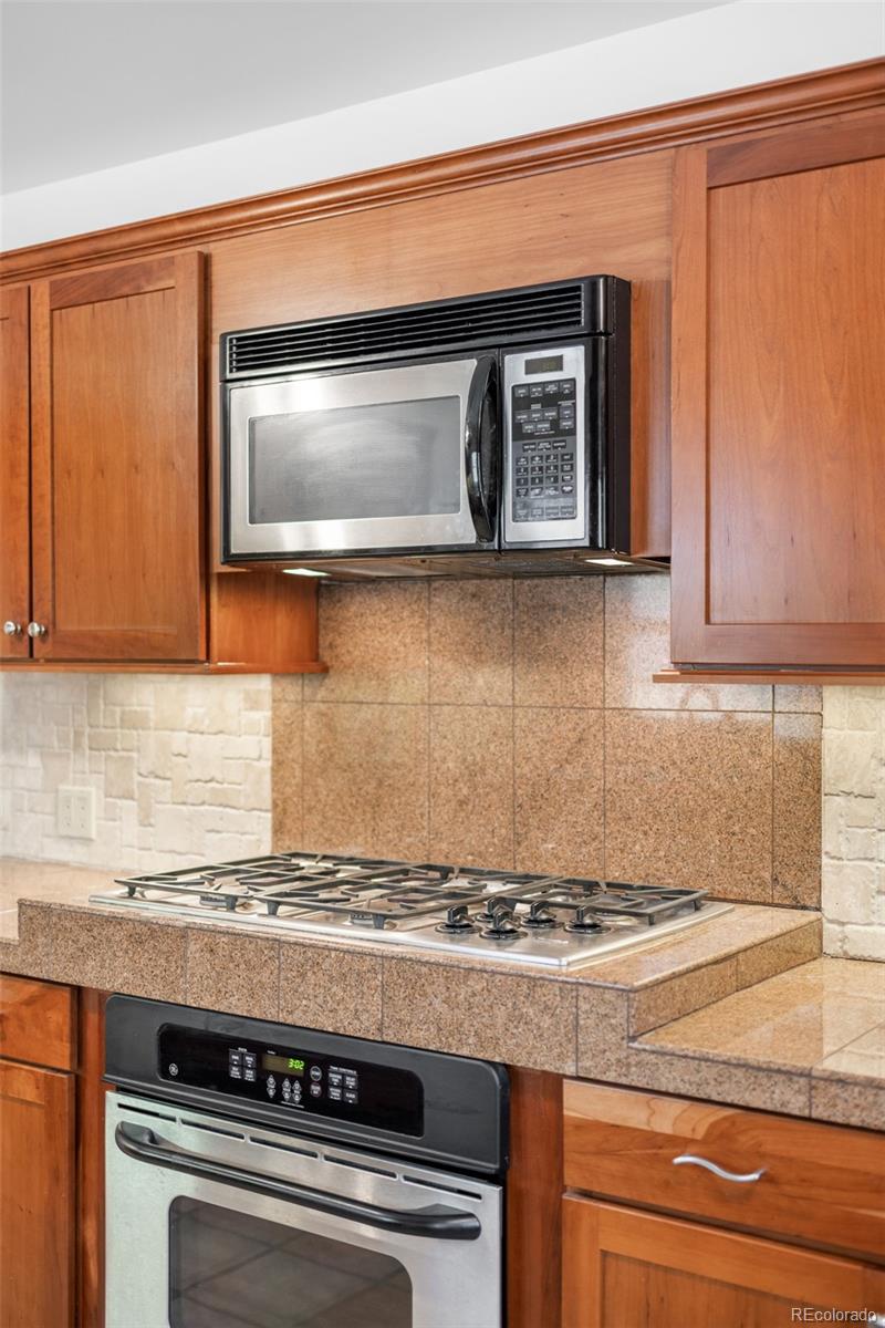 MLS Image #7 for 628  cherry street,denver, Colorado