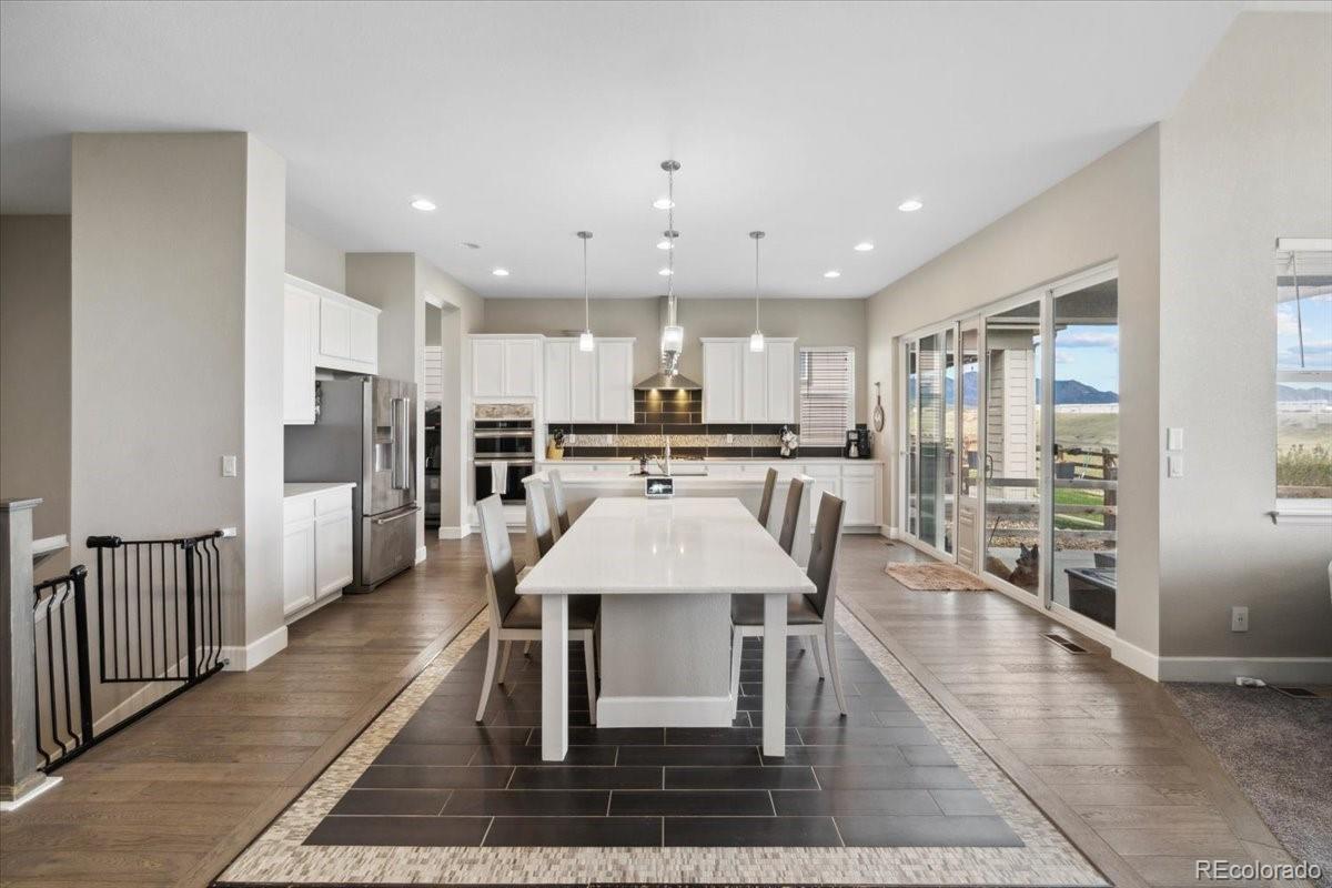 MLS Image #8 for 19409 w 88th drive,arvada, Colorado