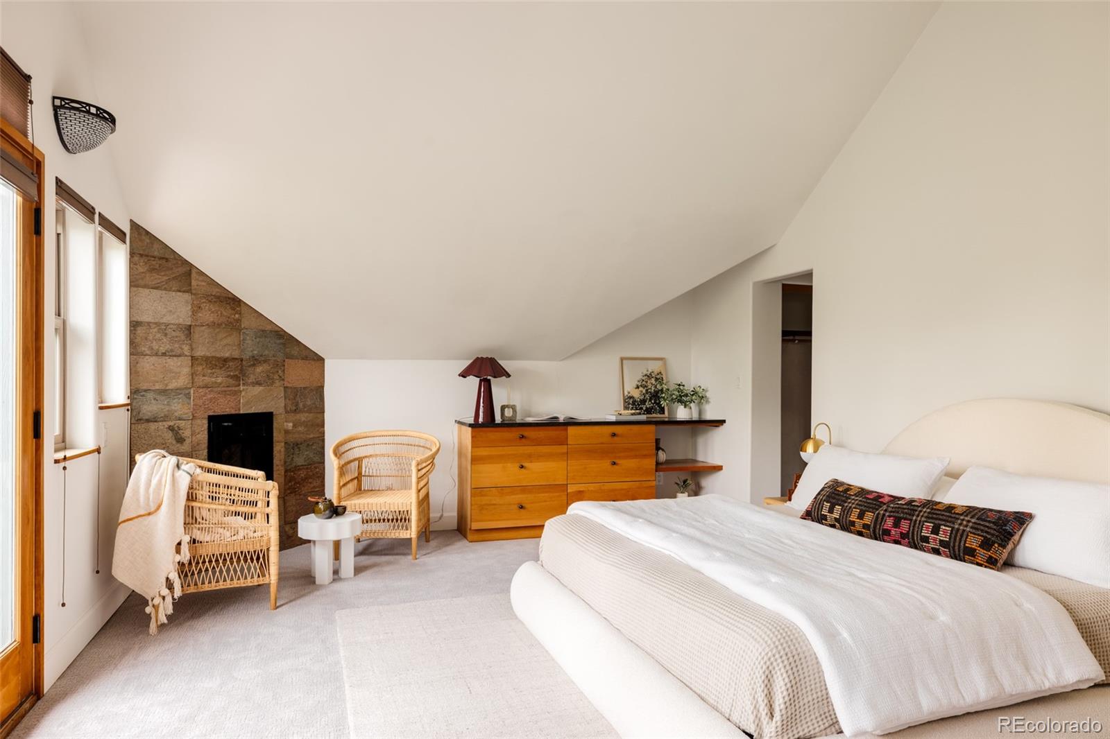 MLS Image #12 for 3445 s clermont street,denver, Colorado