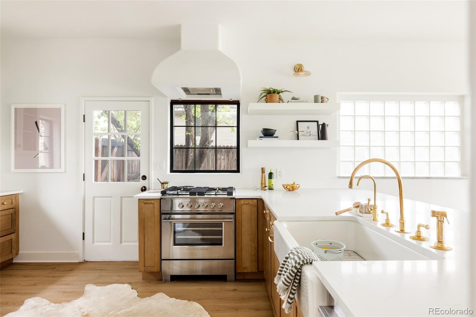 MLS Image #9 for 3445 s clermont street,denver, Colorado