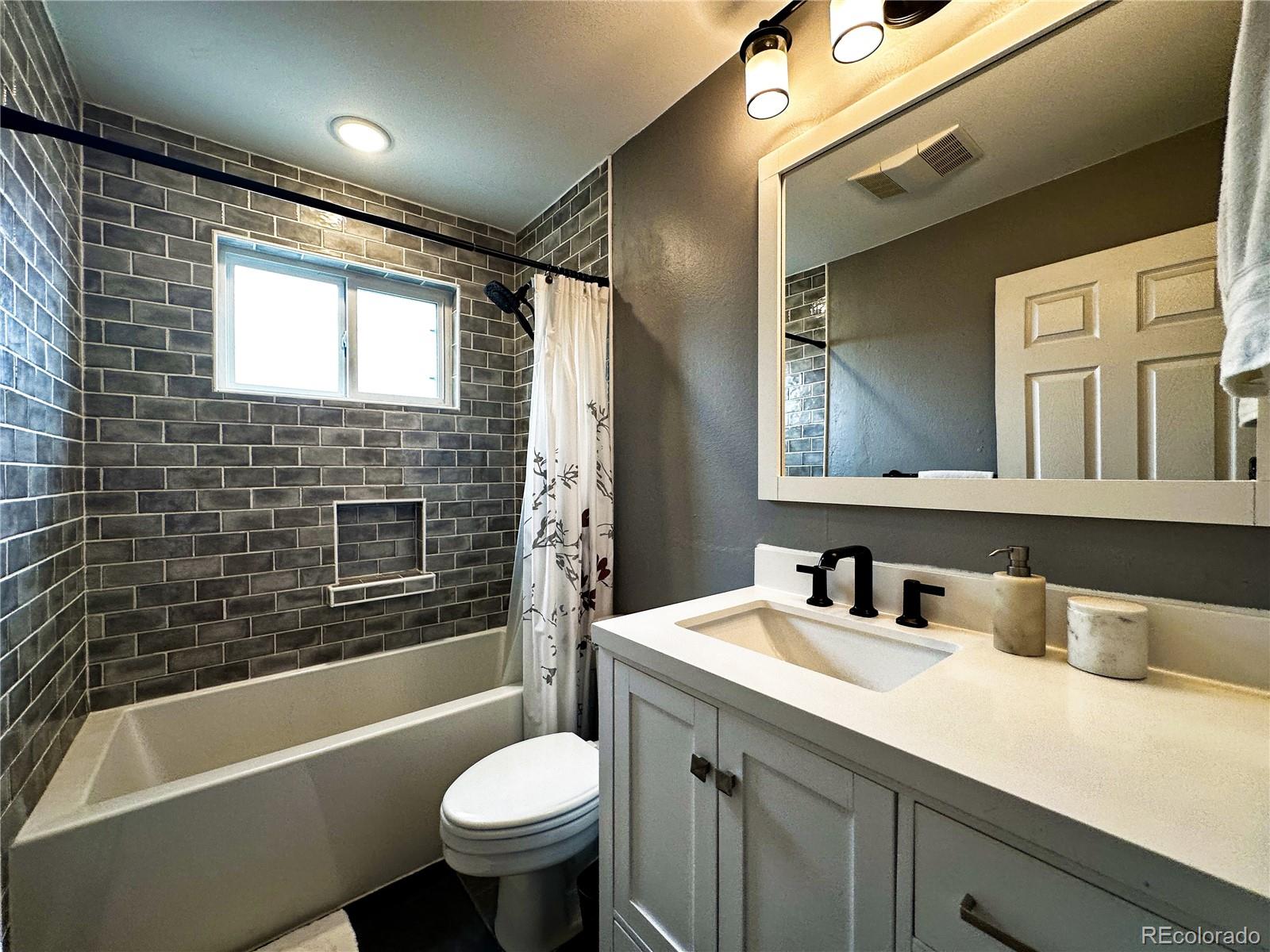 MLS Image #12 for 10753  routt court,broomfield, Colorado