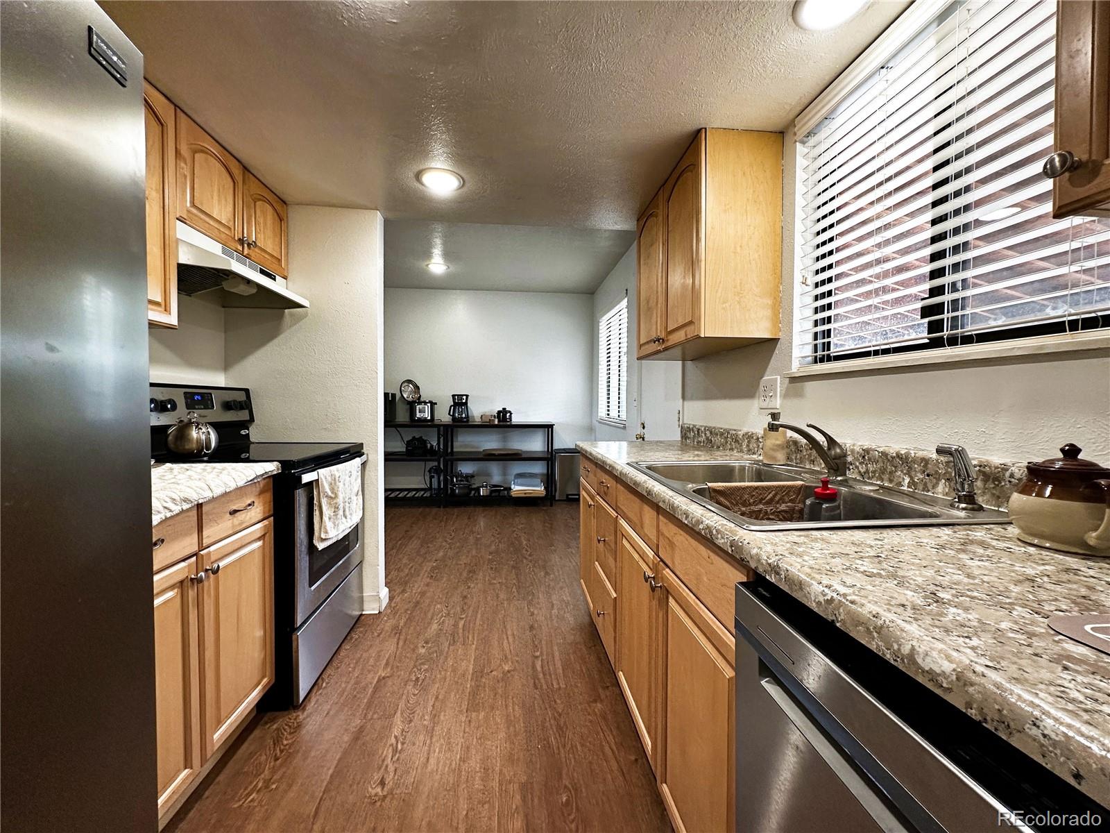MLS Image #5 for 10753  routt court,broomfield, Colorado