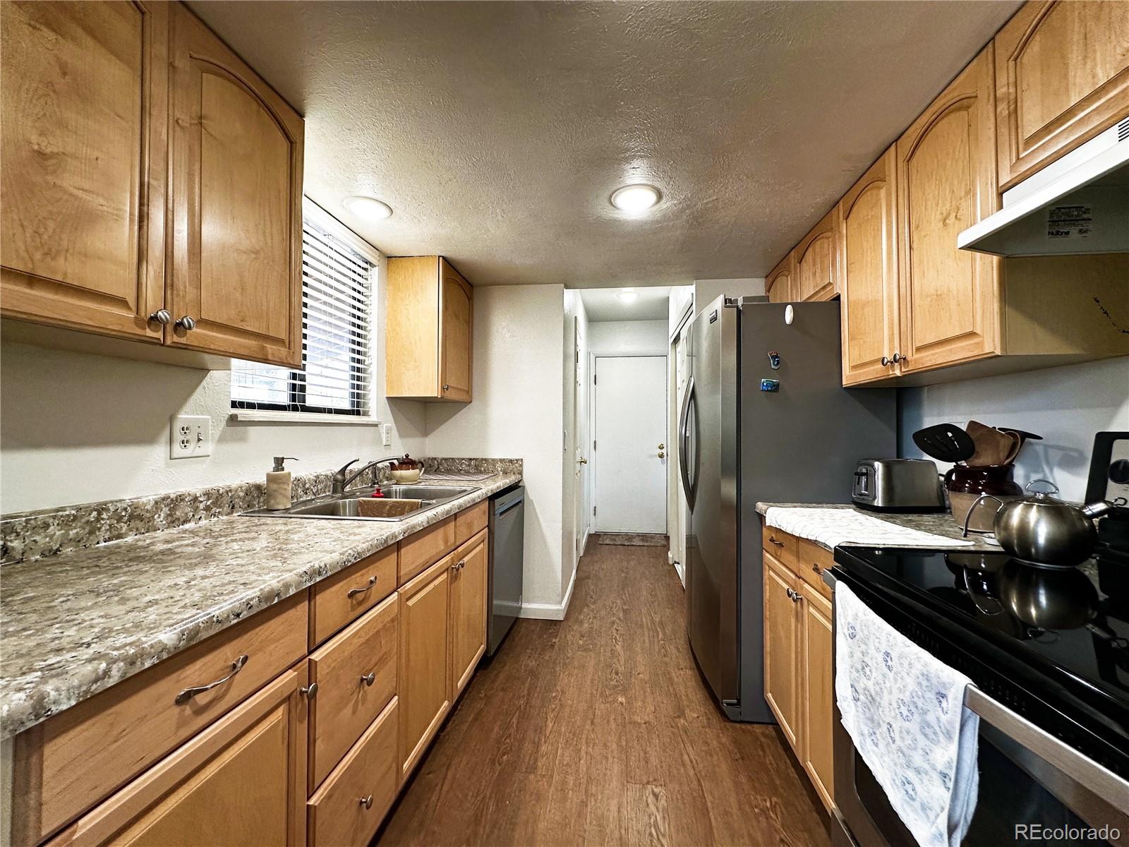 MLS Image #6 for 10753  routt court,broomfield, Colorado