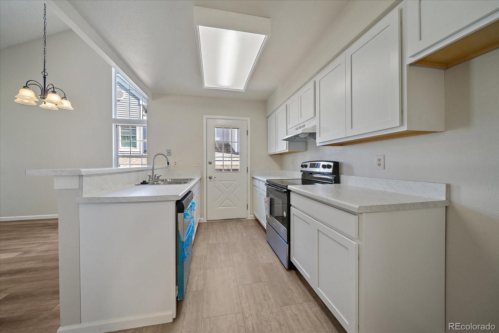 MLS Image #7 for 8329 w 90th place,westminster, Colorado