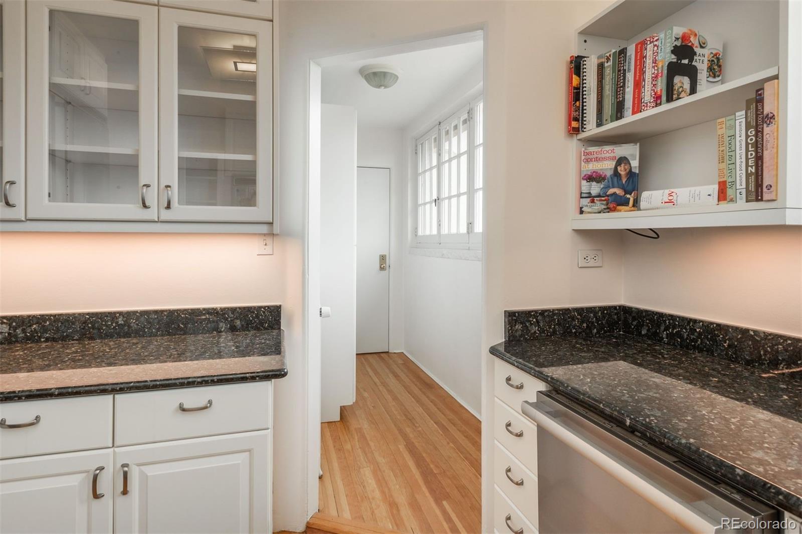 MLS Image #22 for 844 n humboldt street 5,denver, Colorado