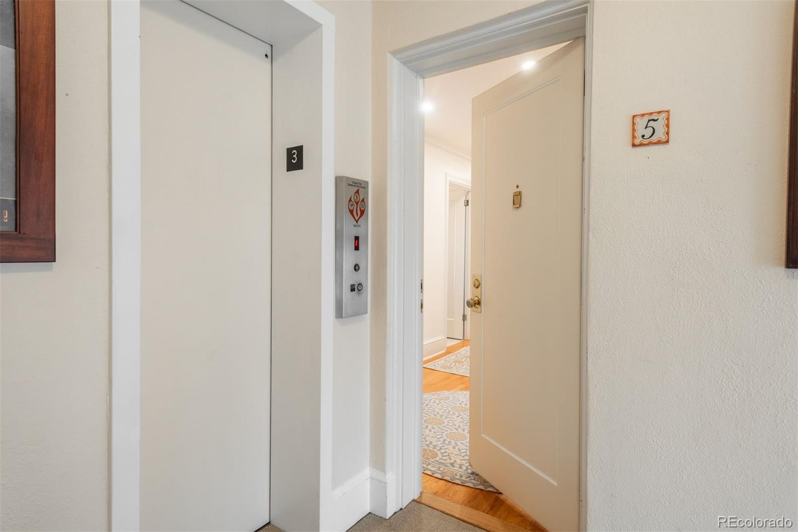 MLS Image #5 for 844 n humboldt street 5,denver, Colorado