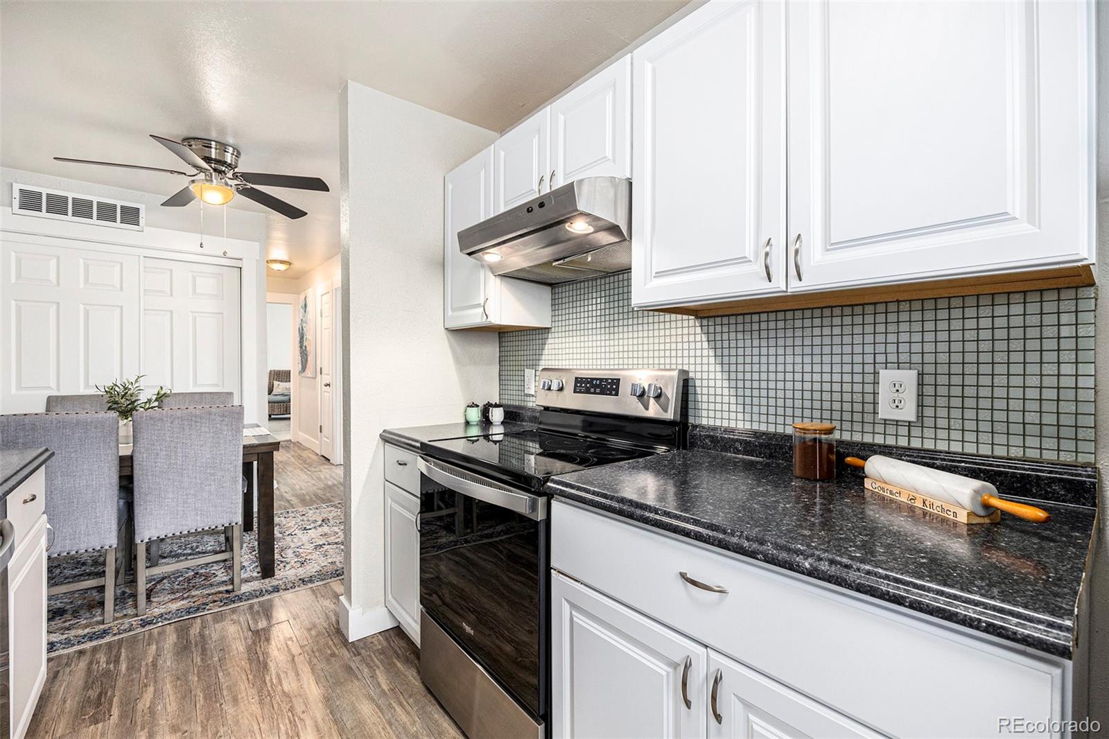 MLS Image #6 for 7937  chase circle,arvada, Colorado