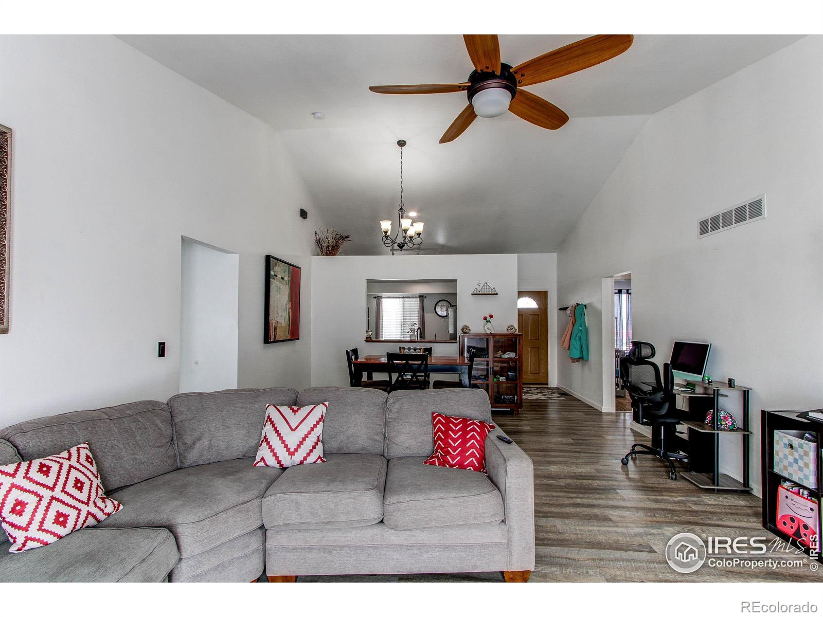 MLS Image #9 for 3336  mammoth circle,wellington, Colorado