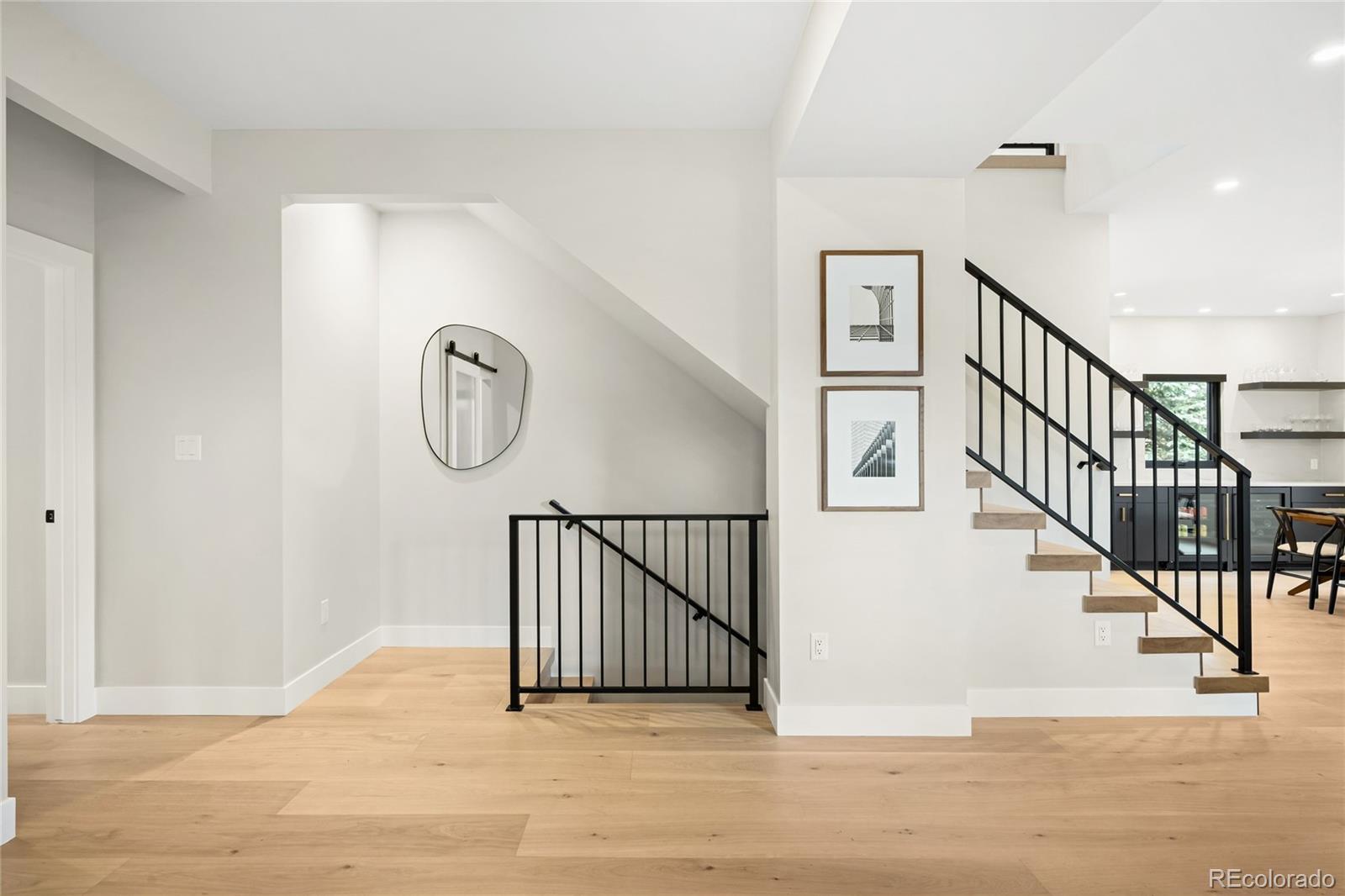 MLS Image #4 for 1462 s vine street,denver, Colorado