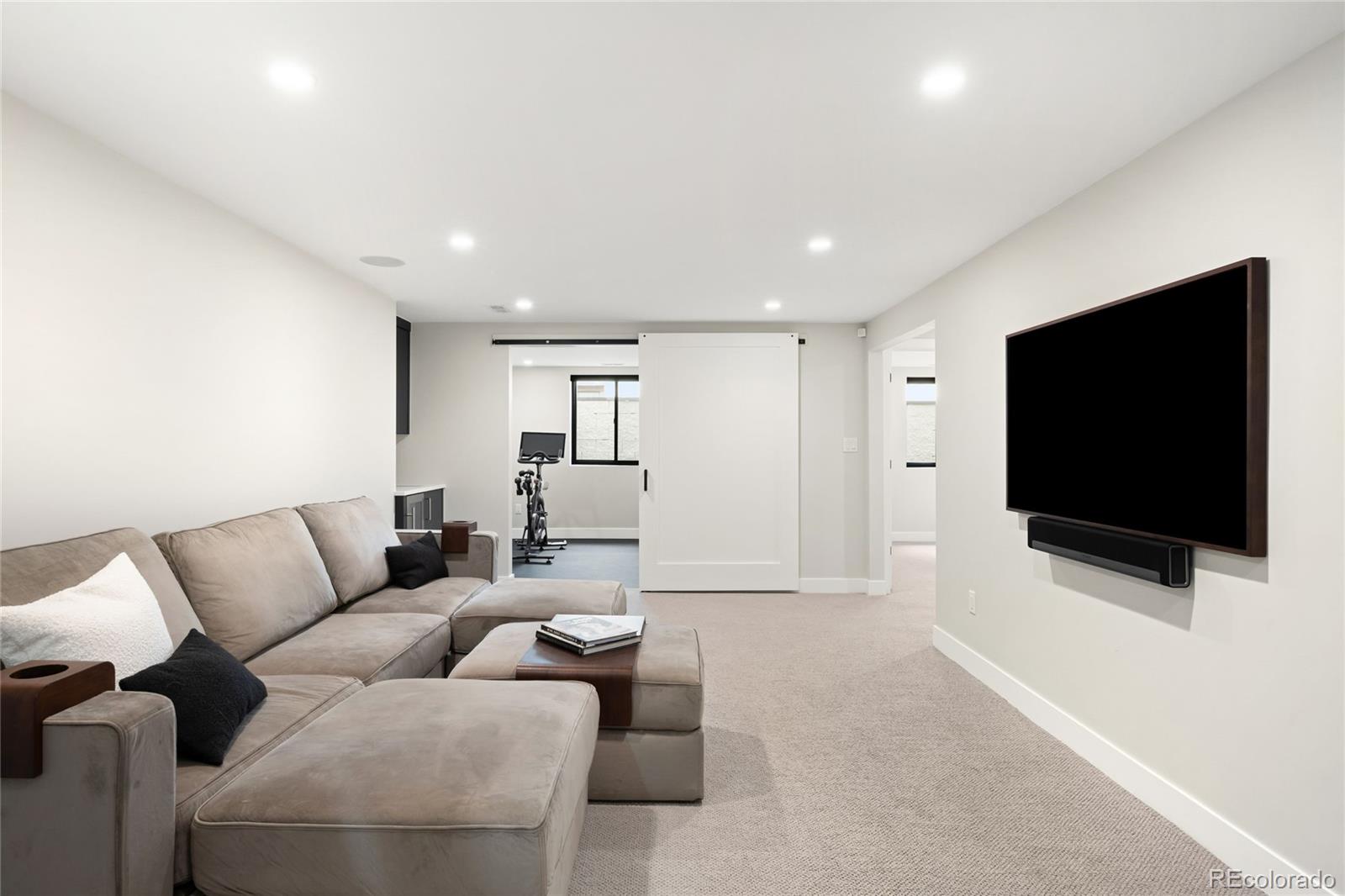 MLS Image #40 for 1462 s vine street,denver, Colorado