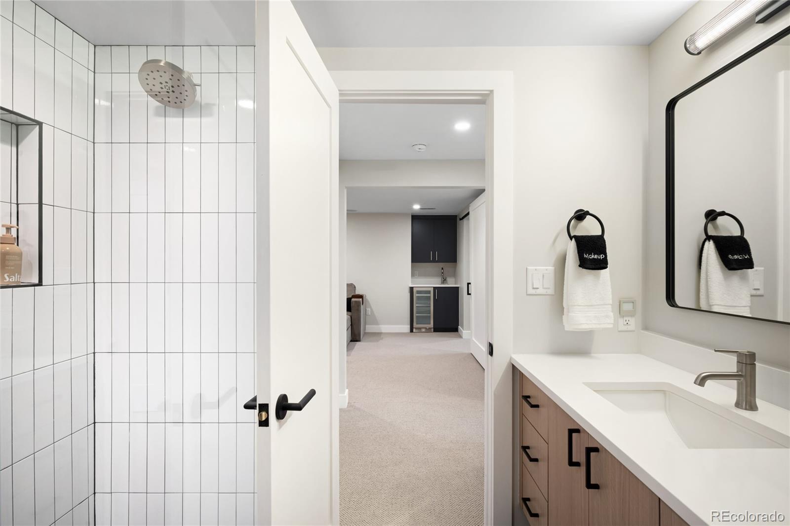 MLS Image #43 for 1462 s vine street,denver, Colorado