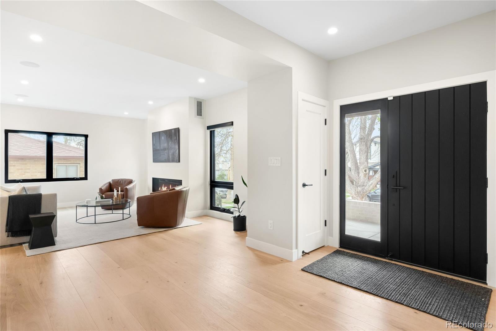 MLS Image #5 for 1462 s vine street,denver, Colorado
