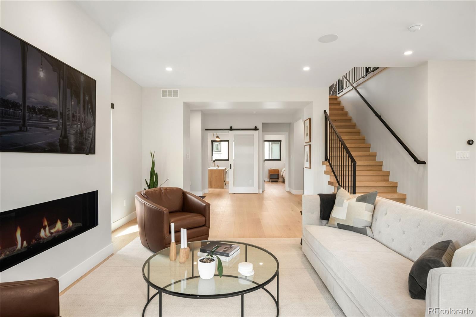 MLS Image #8 for 1462 s vine street,denver, Colorado