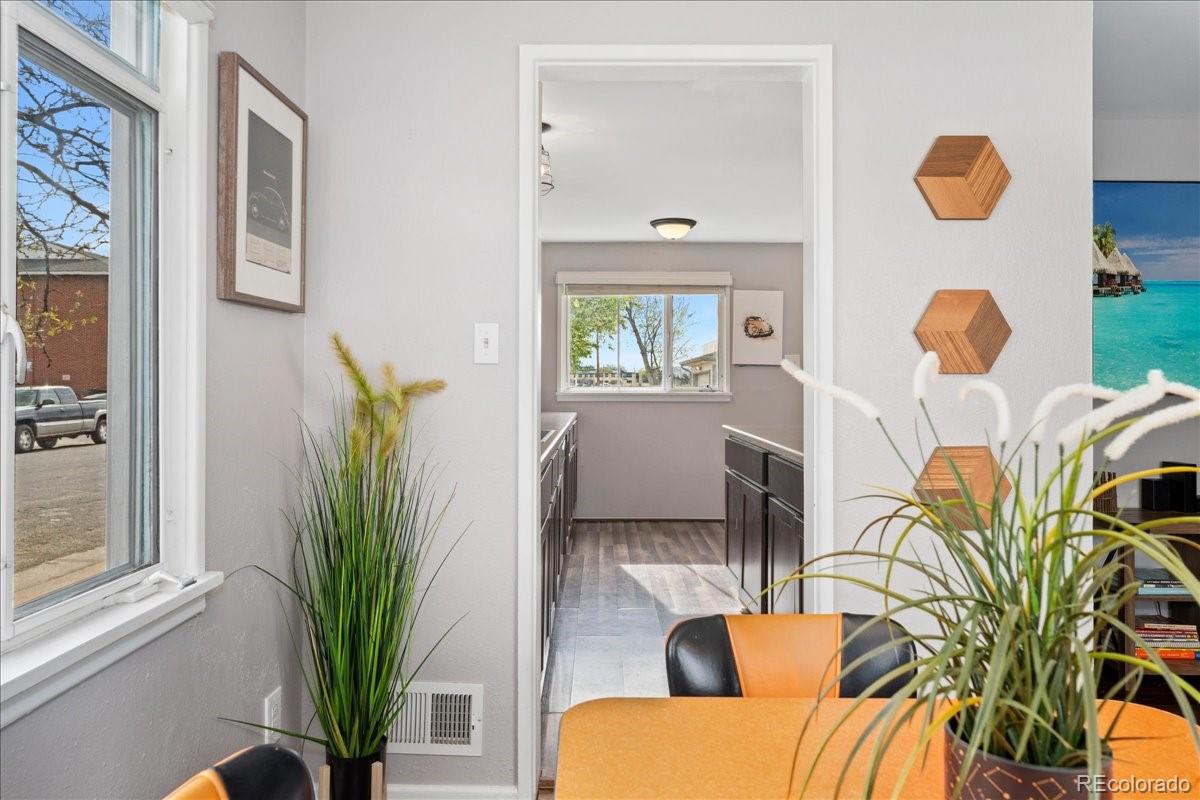 MLS Image #6 for 701  emporia street,aurora, Colorado