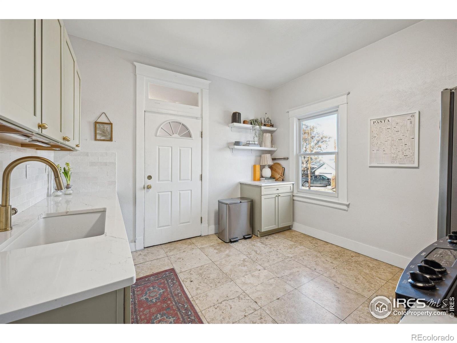 MLS Image #15 for 3059 n york street,denver, Colorado