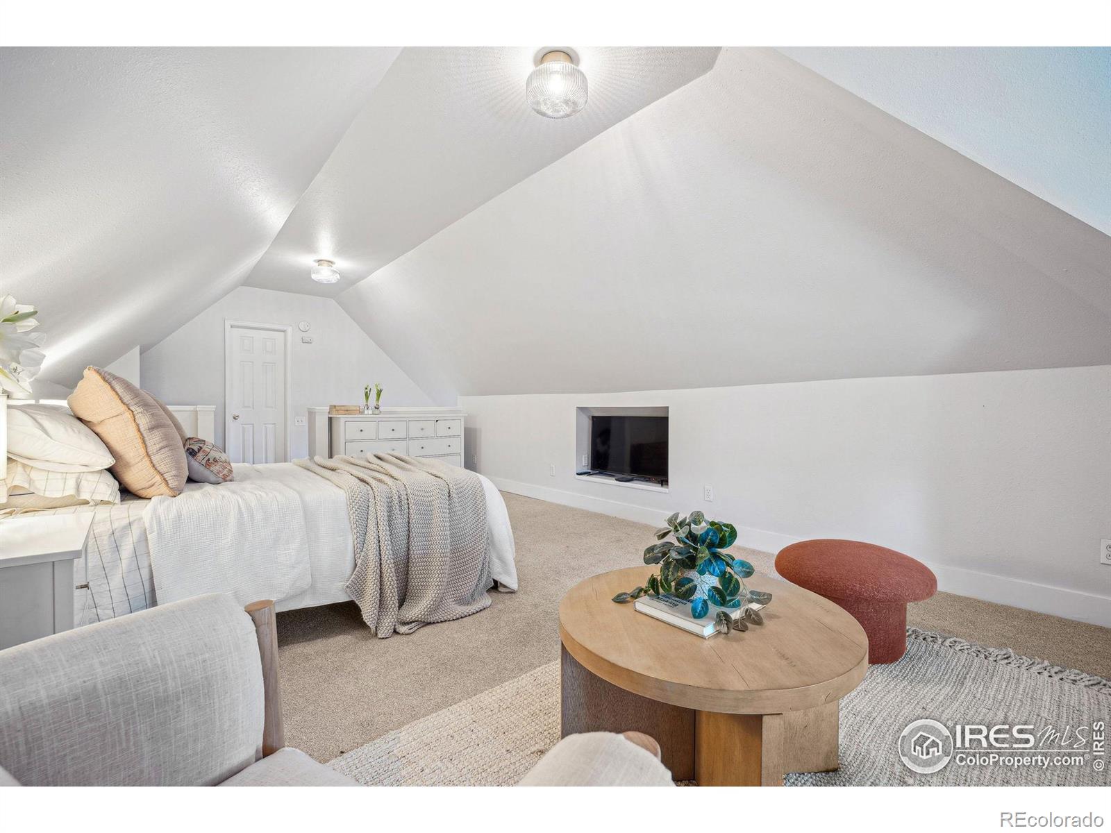 MLS Image #30 for 3059 n york street,denver, Colorado