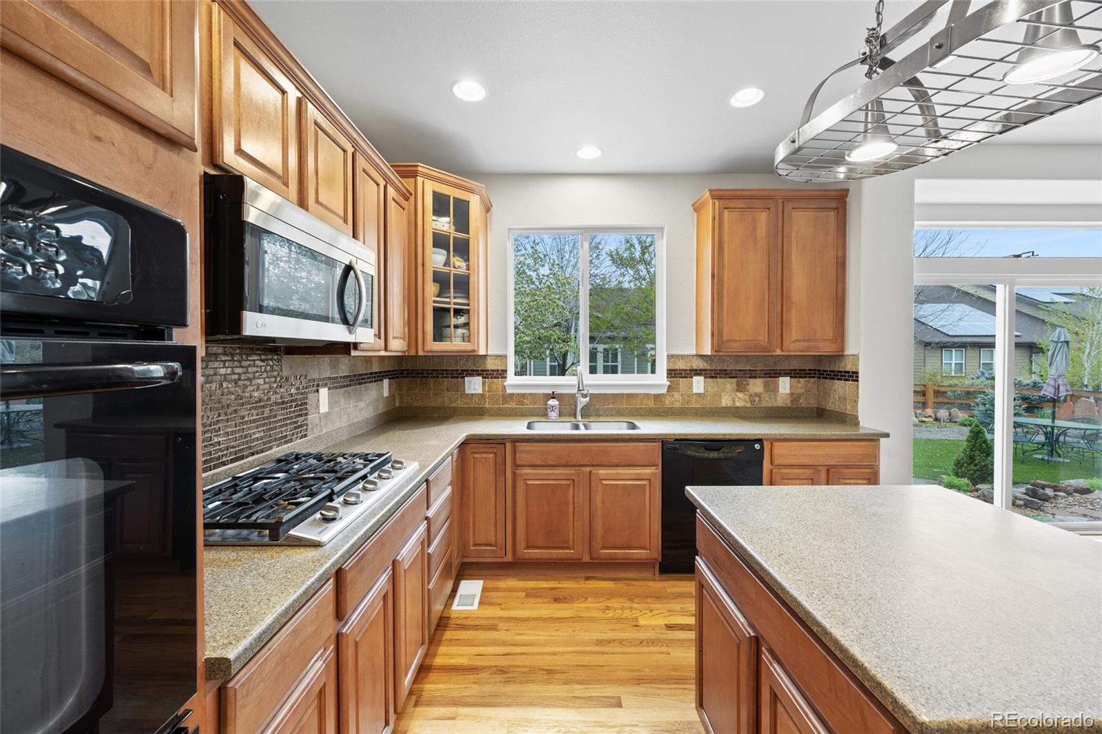 MLS Image #12 for 13250  wild basin way,broomfield, Colorado