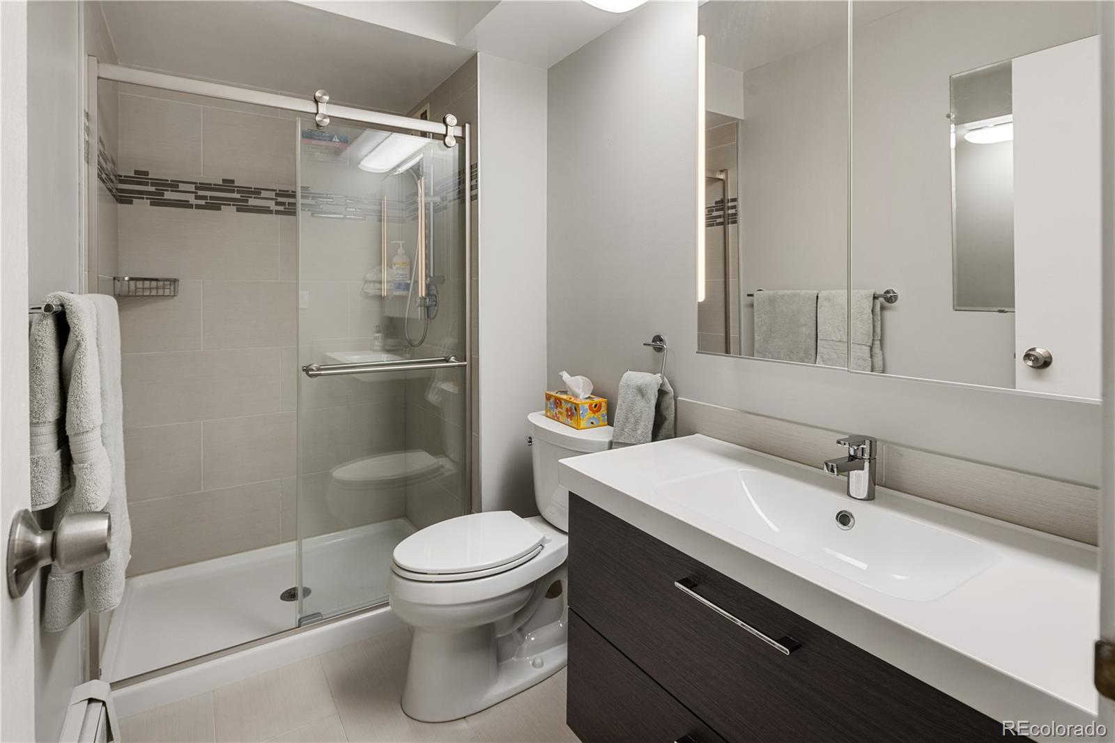 MLS Image #12 for 7040 e girard avenue,denver, Colorado