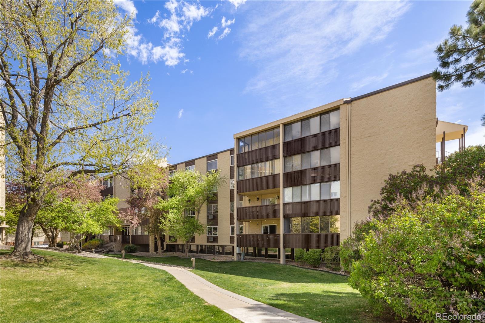 MLS Image #17 for 7040 e girard avenue,denver, Colorado