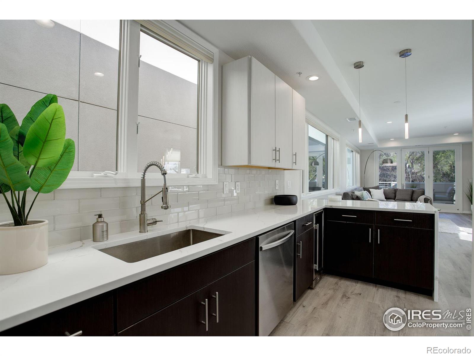 MLS Image #0 for 726  pearl street,boulder, Colorado