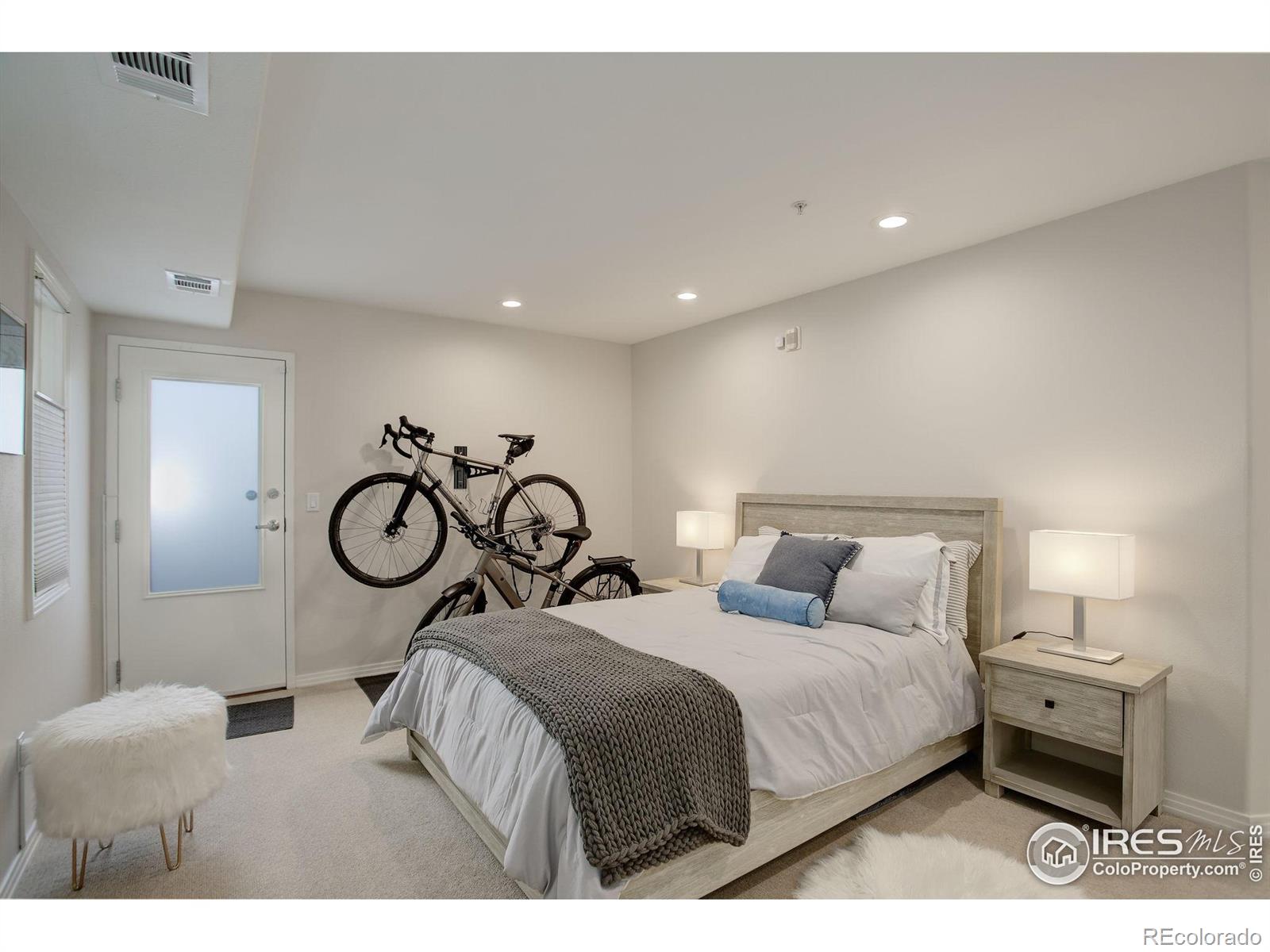 MLS Image #14 for 726  pearl street,boulder, Colorado