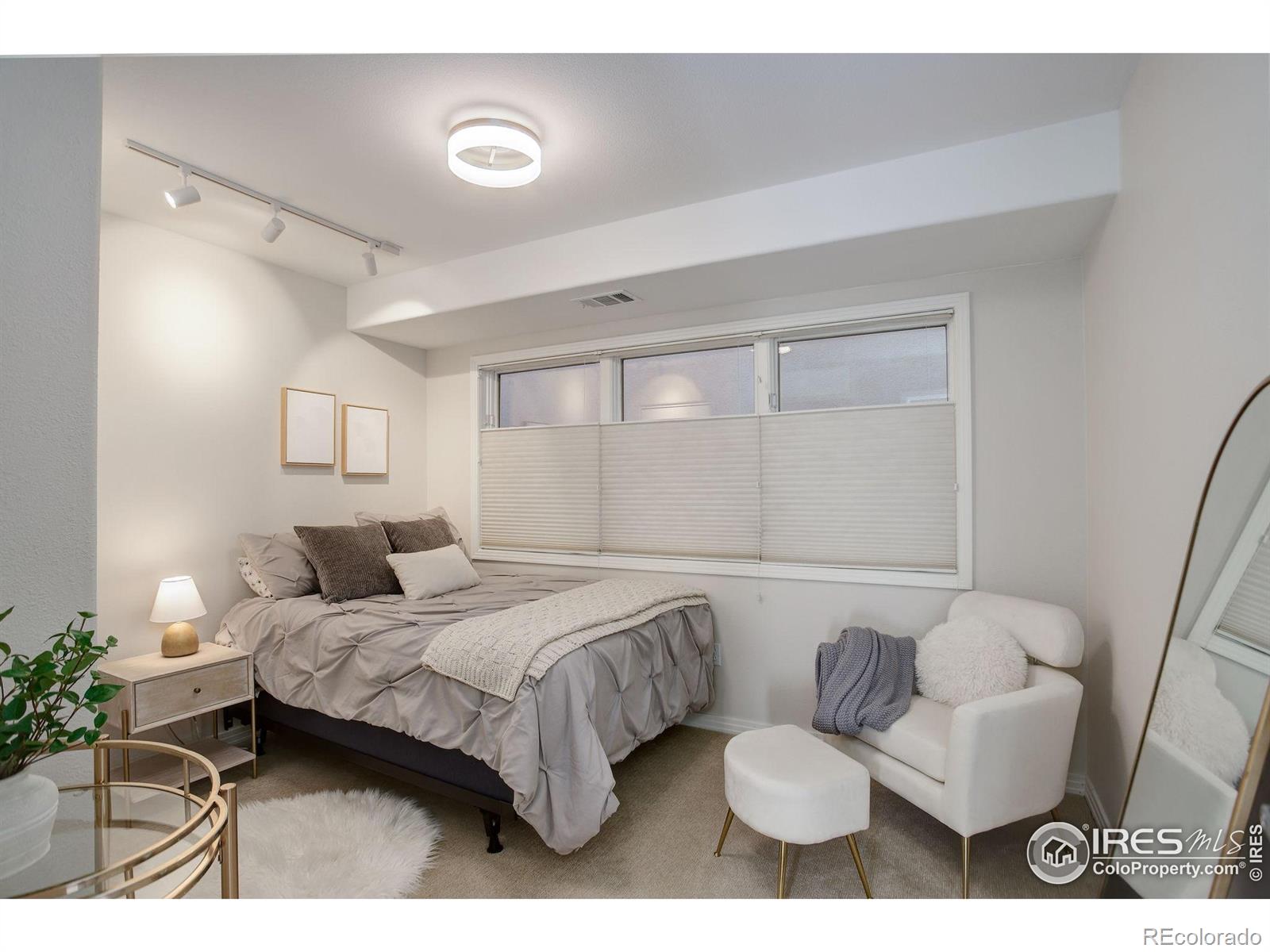 MLS Image #17 for 726  pearl street,boulder, Colorado