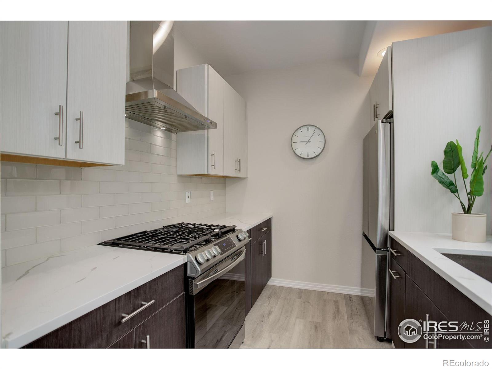 MLS Image #2 for 726  pearl street,boulder, Colorado