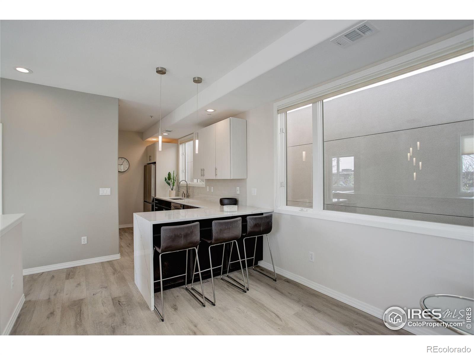 MLS Image #3 for 726  pearl street,boulder, Colorado