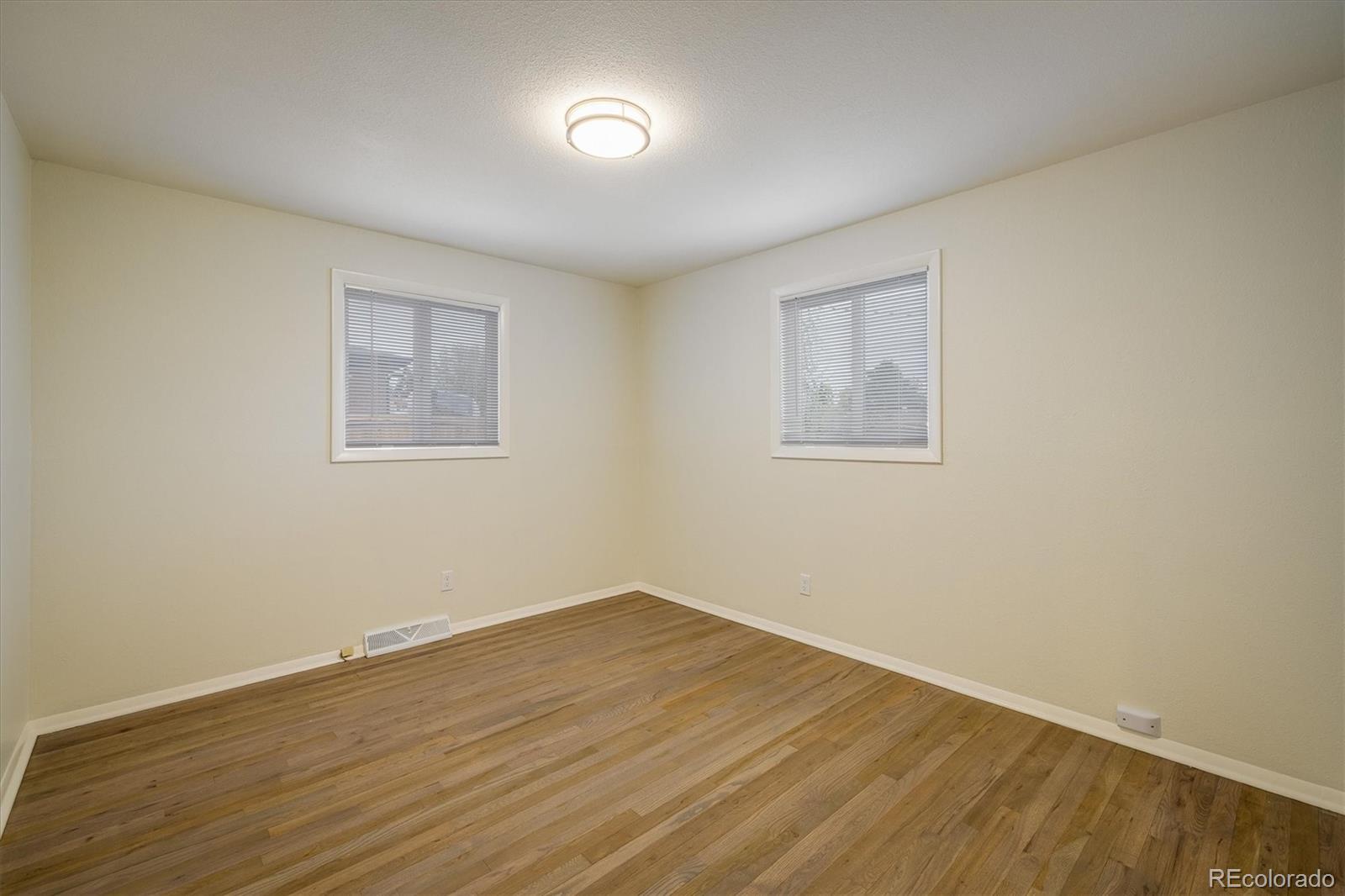MLS Image #17 for 740  lotus way,broomfield, Colorado