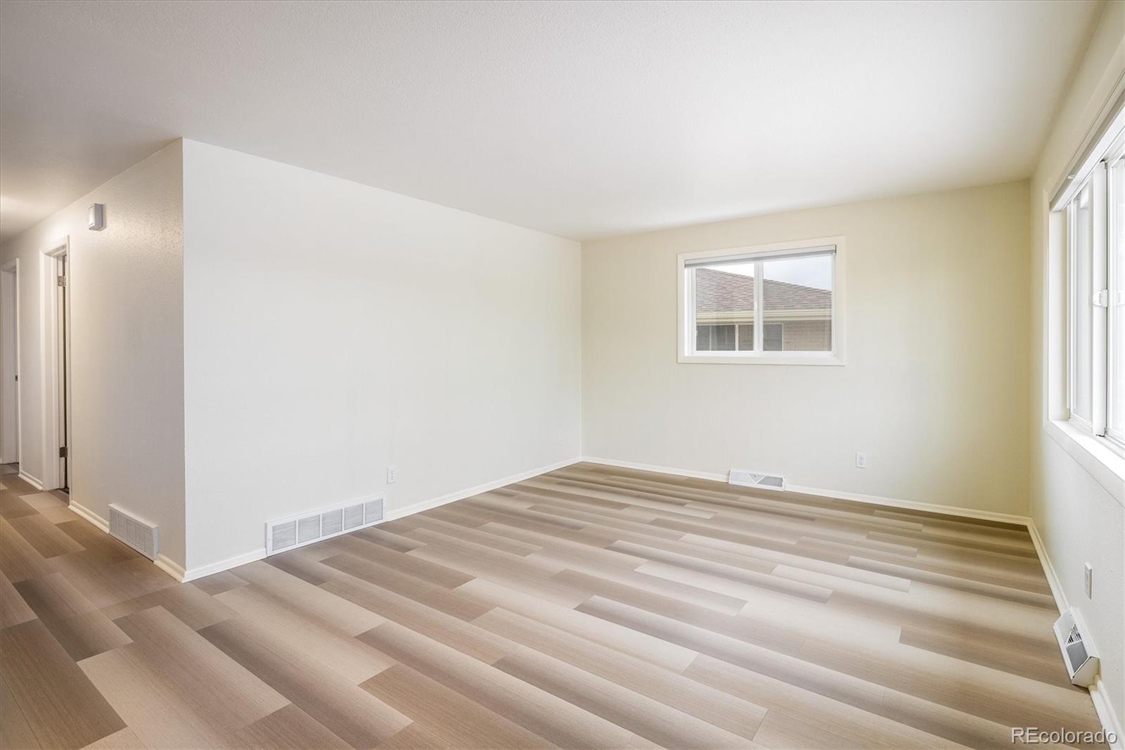 MLS Image #6 for 740  lotus way,broomfield, Colorado