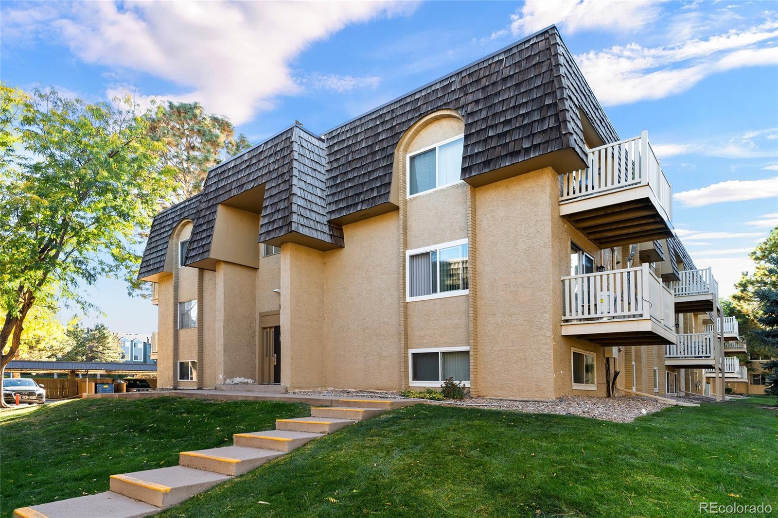 MLS Image #17 for 7615 e quincy avenue 103,denver, Colorado