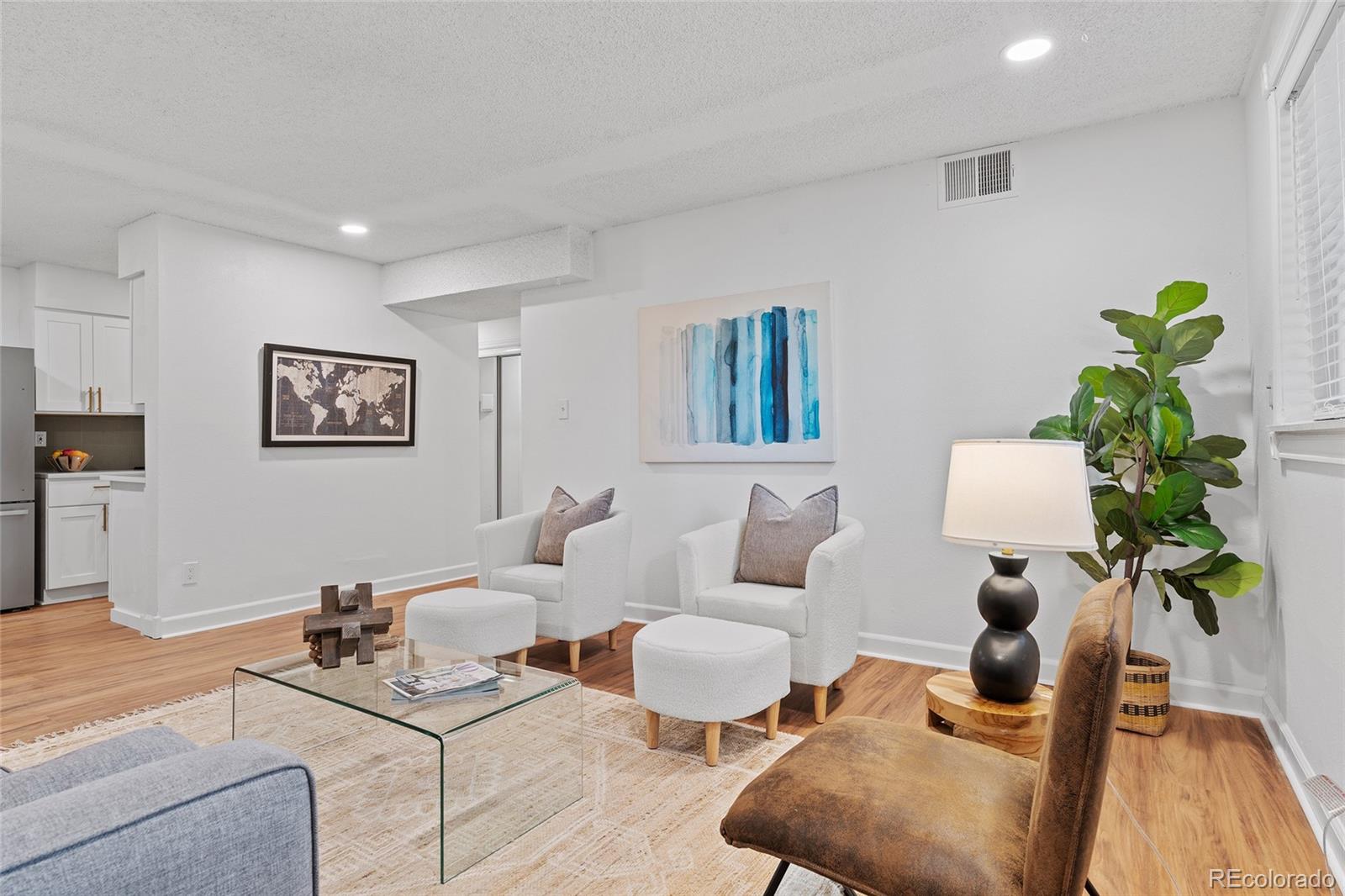 MLS Image #6 for 7615 e quincy avenue 103,denver, Colorado