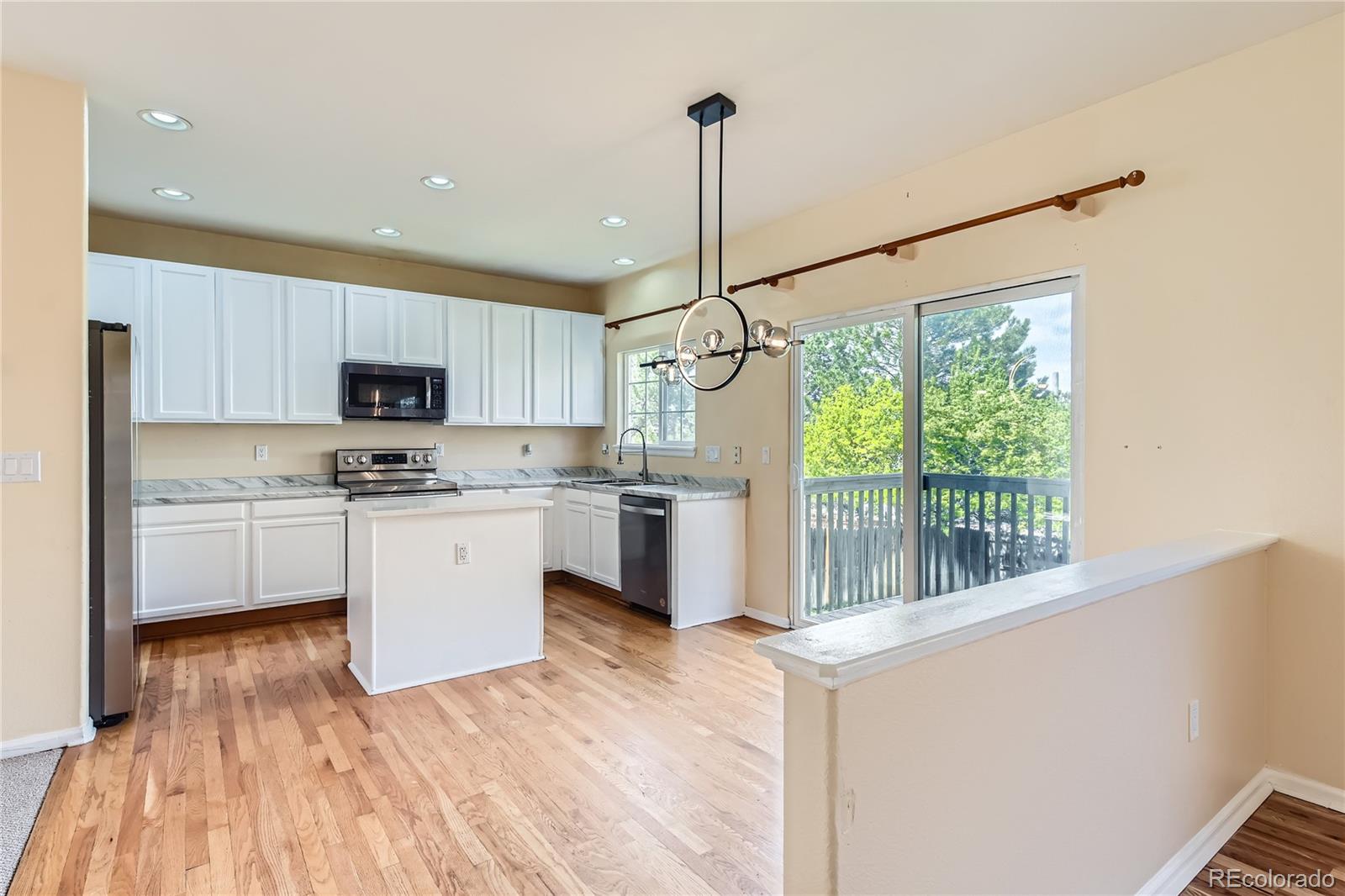 MLS Image #14 for 18643 e crestridge drive,aurora, Colorado