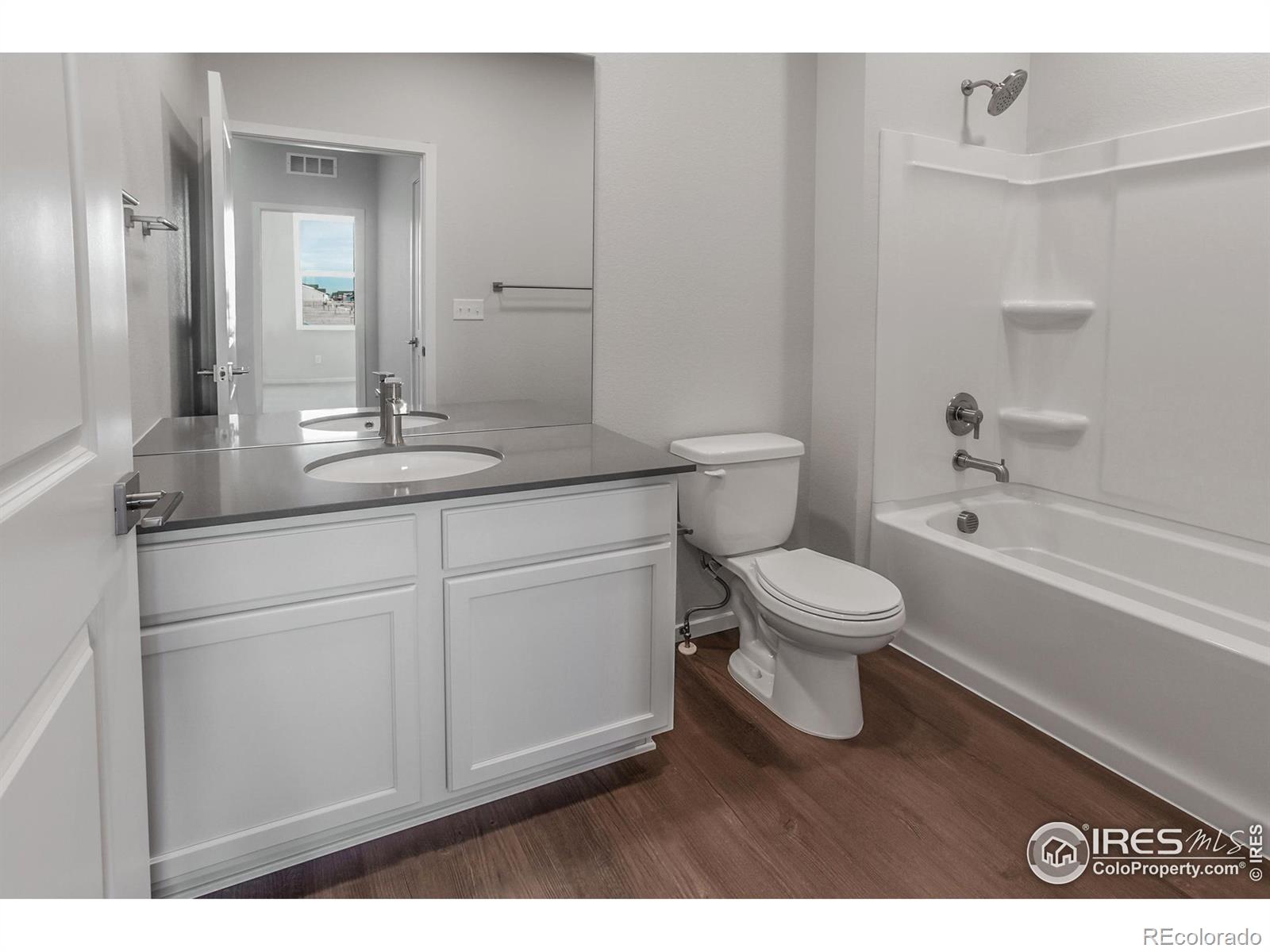 MLS Image #4 for 6039  red barn road,timnath, Colorado