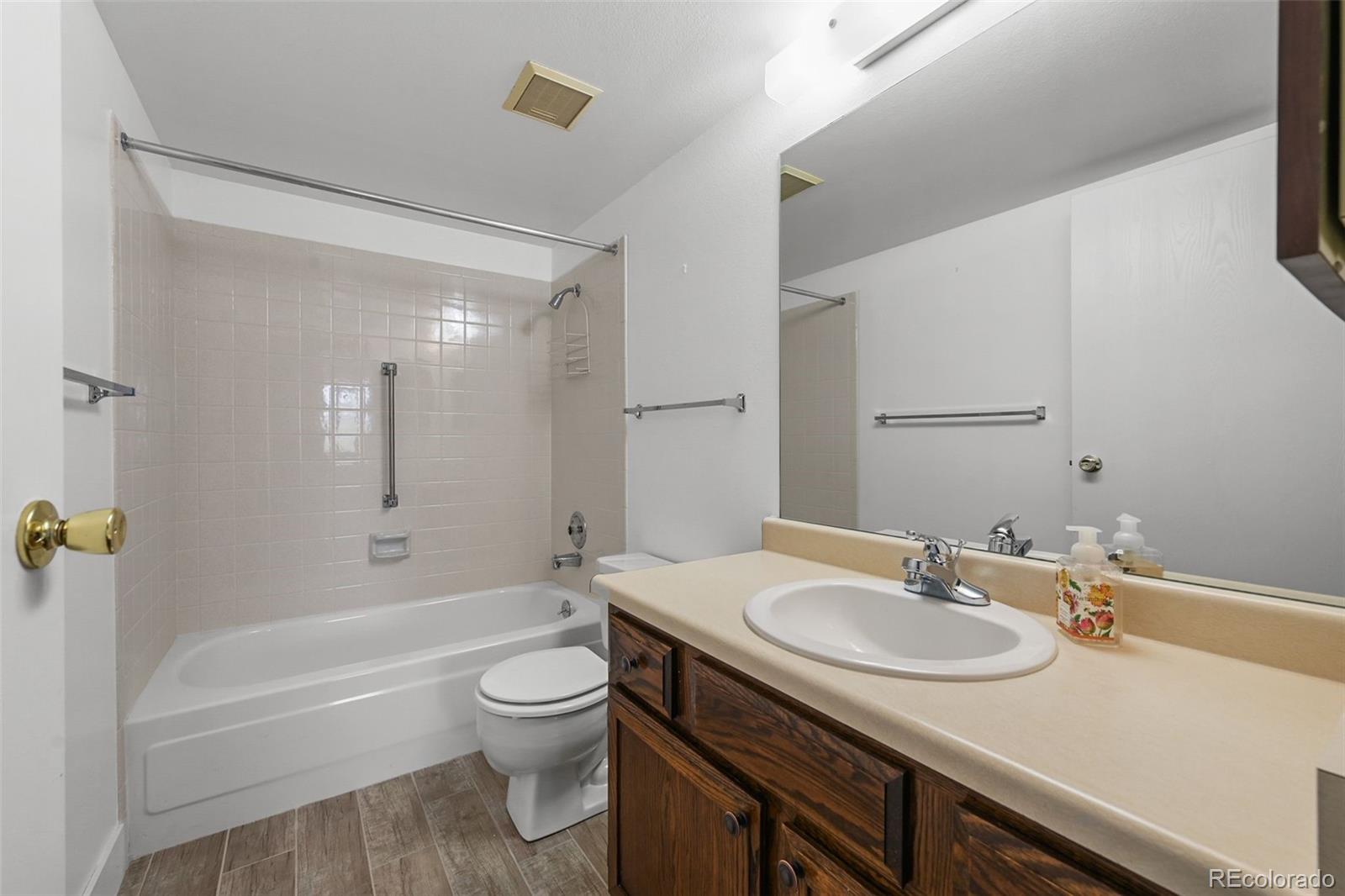 MLS Image #16 for 13850 e marina drive 304,aurora, Colorado