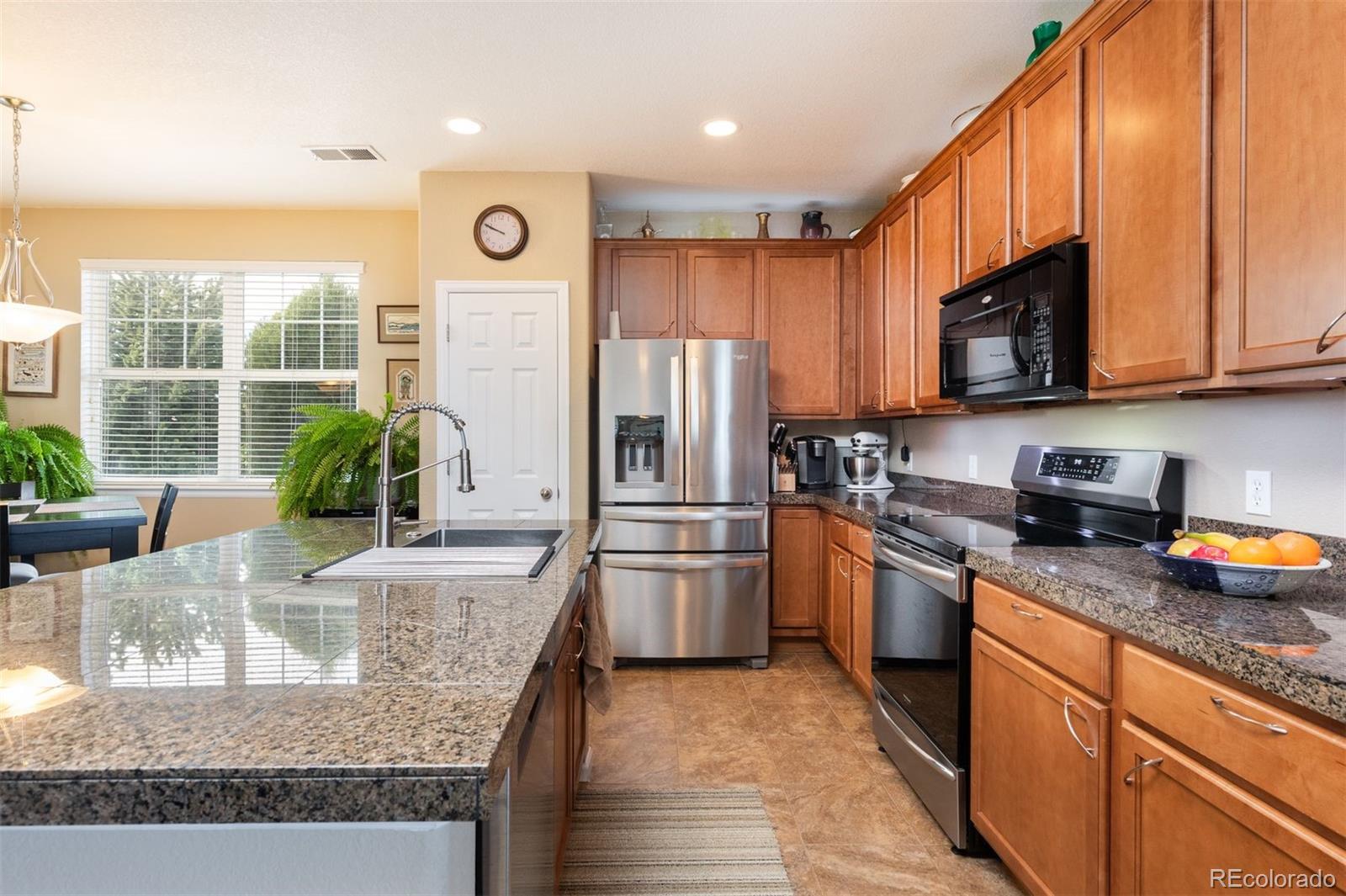MLS Image #12 for 3661 s perth circle,aurora, Colorado